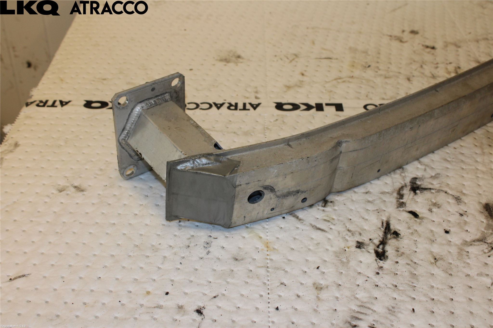 Peugeot 308 14-21 Støtfanger Foran Bjelke