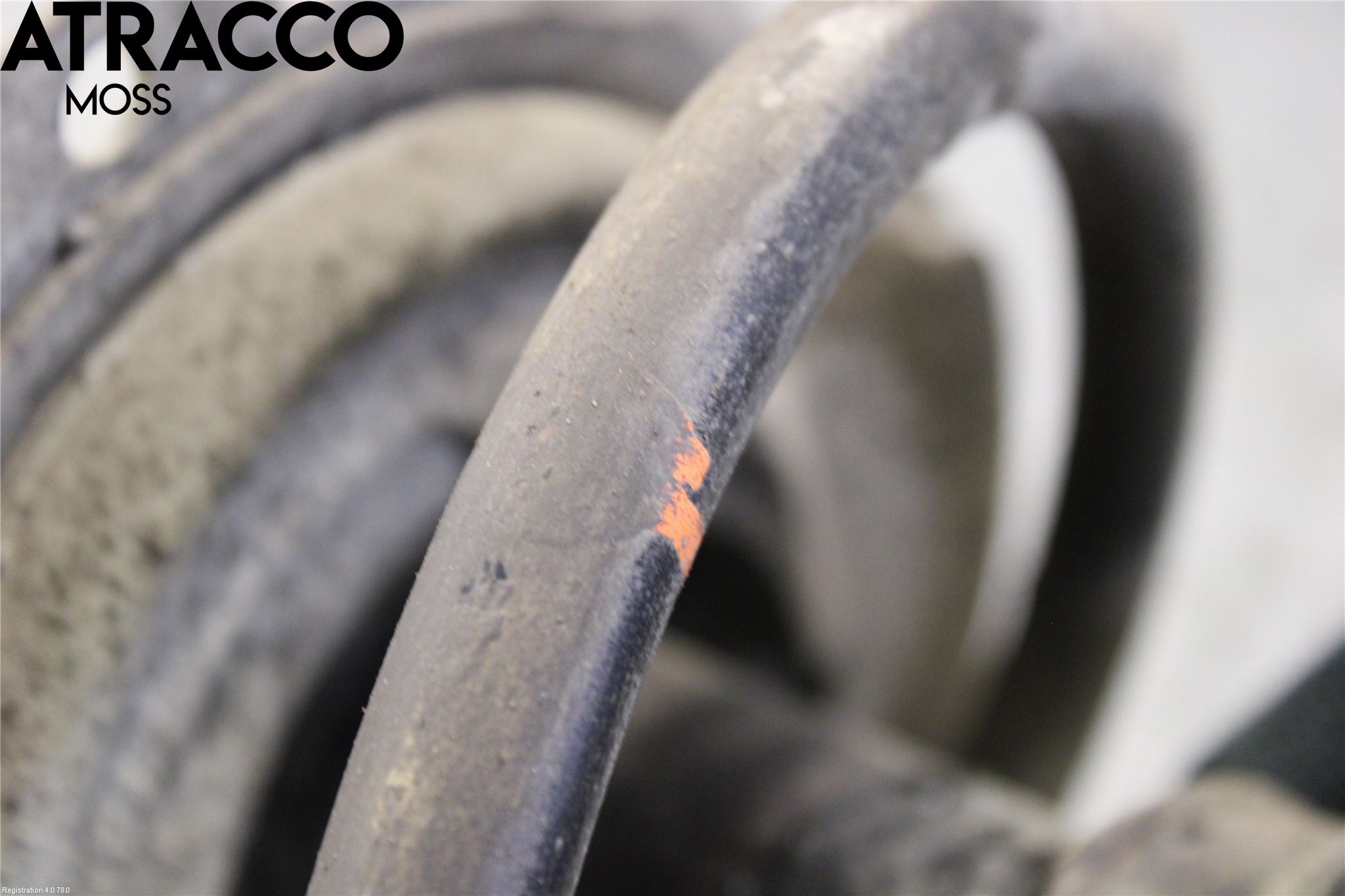 Mitsubishi OUTLANDER 13-21 Fjærbein Foran Venstre