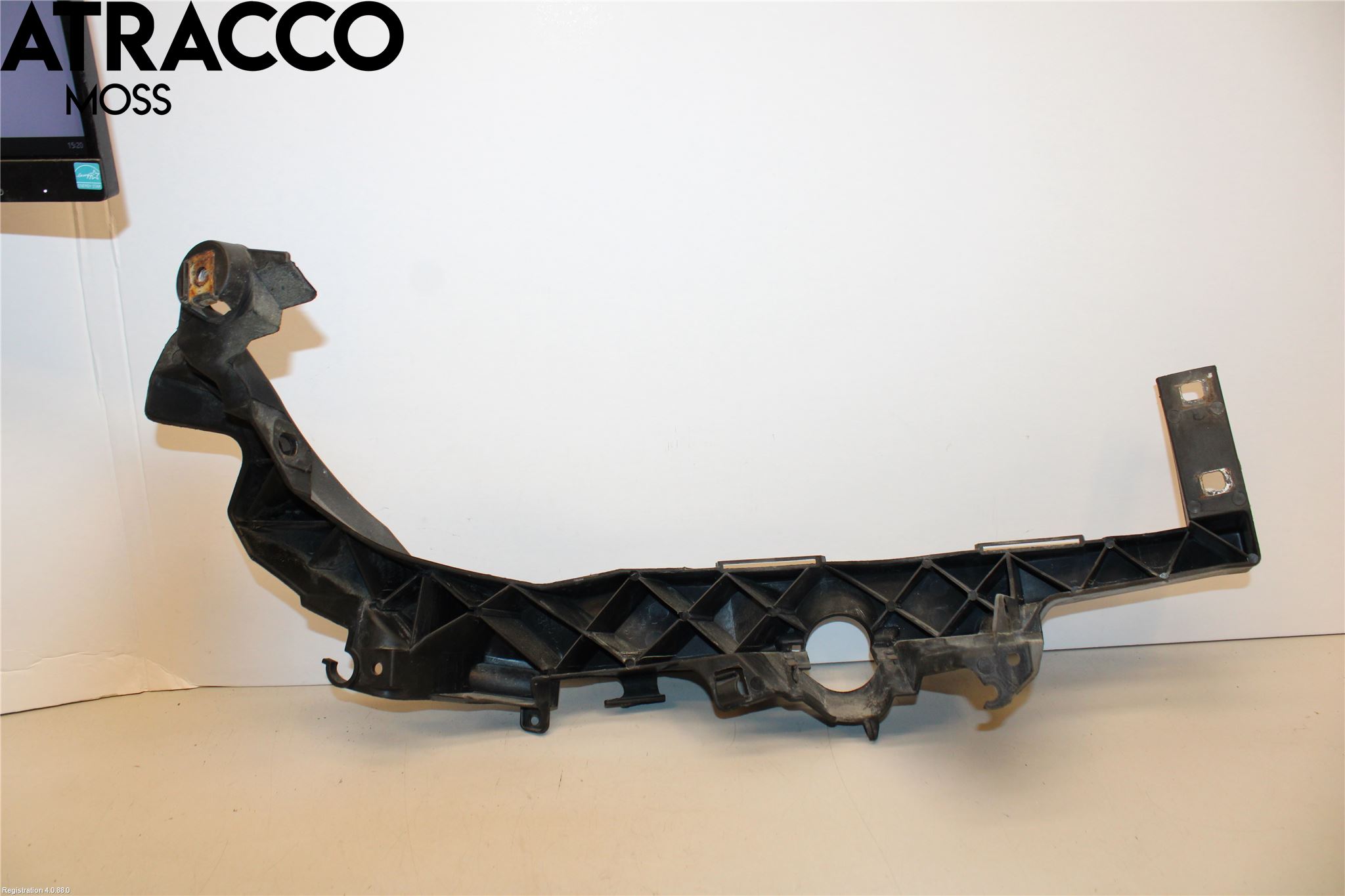 BMW 3 E36      91-00 Frontlykt Holder-Feste