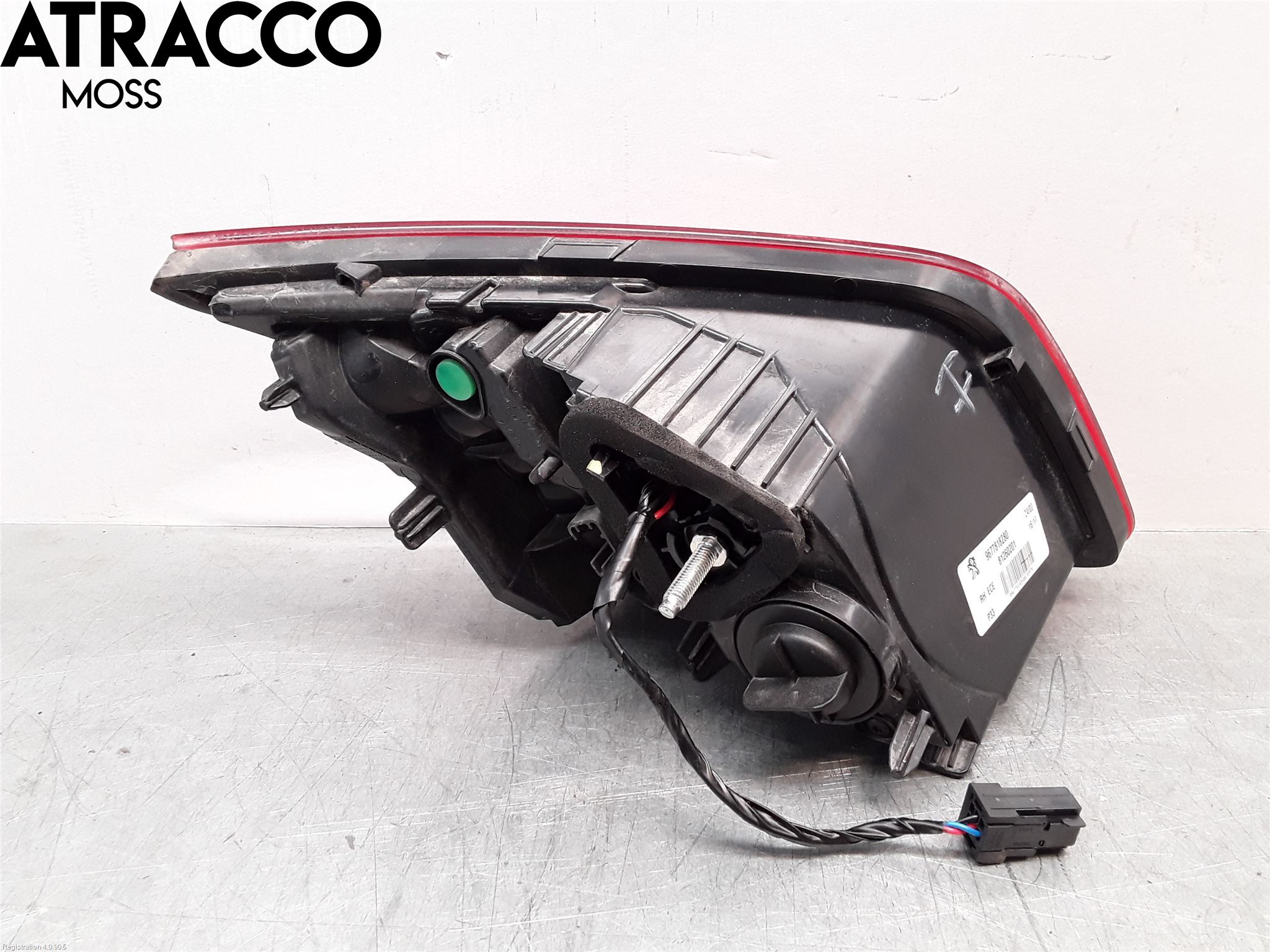 Peugeot 308 14-21 Baklykt Høyre  På Luke(Indre)