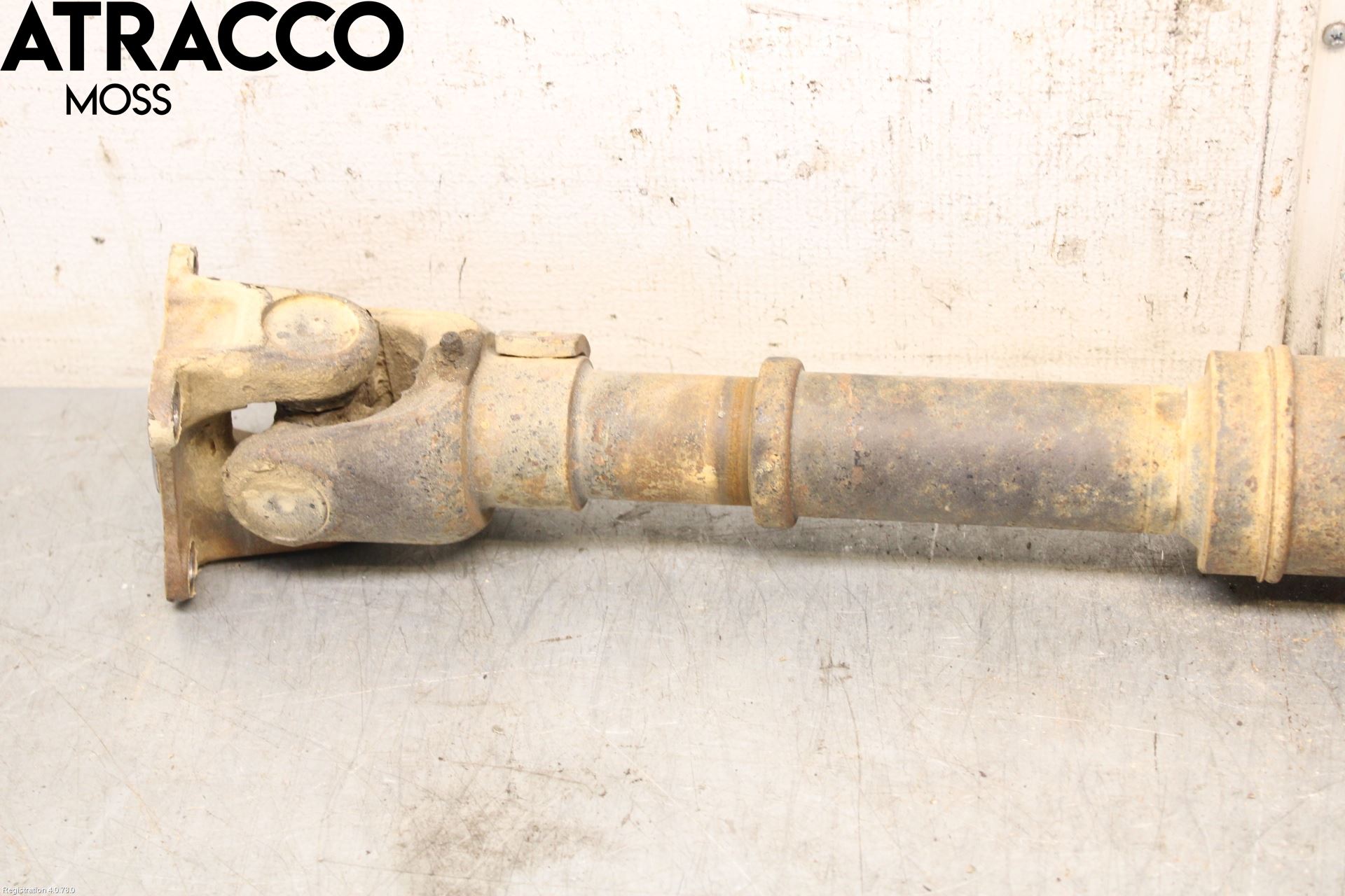 Toyota HILUX 05-16 Mellomaksel Fremre