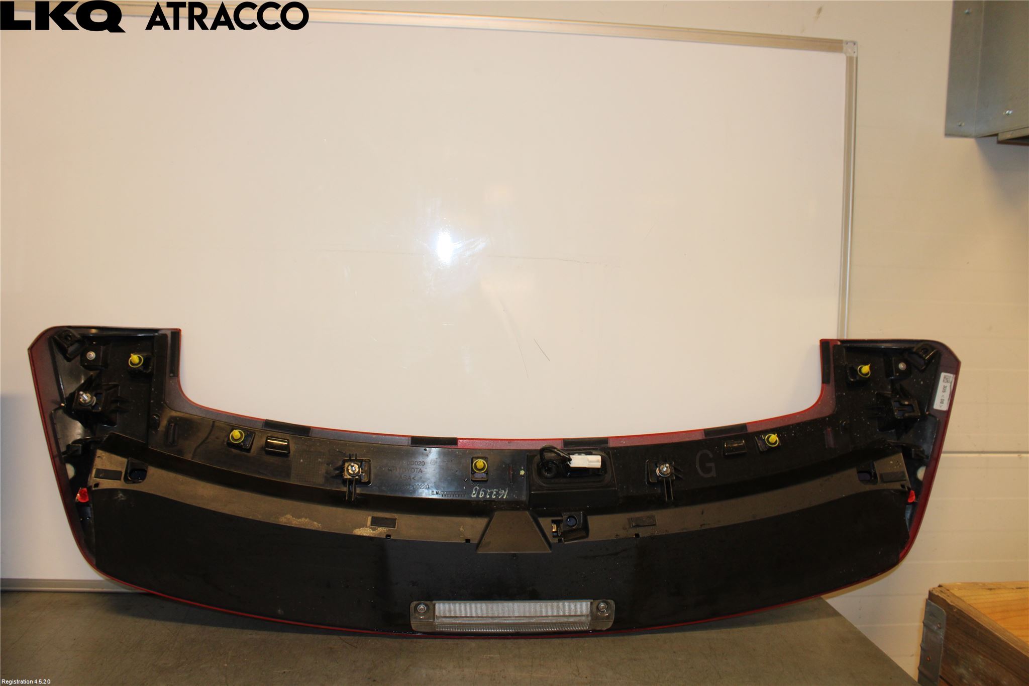 Toyota YARIS CROSS XP21 21- Spoiler Bakluke