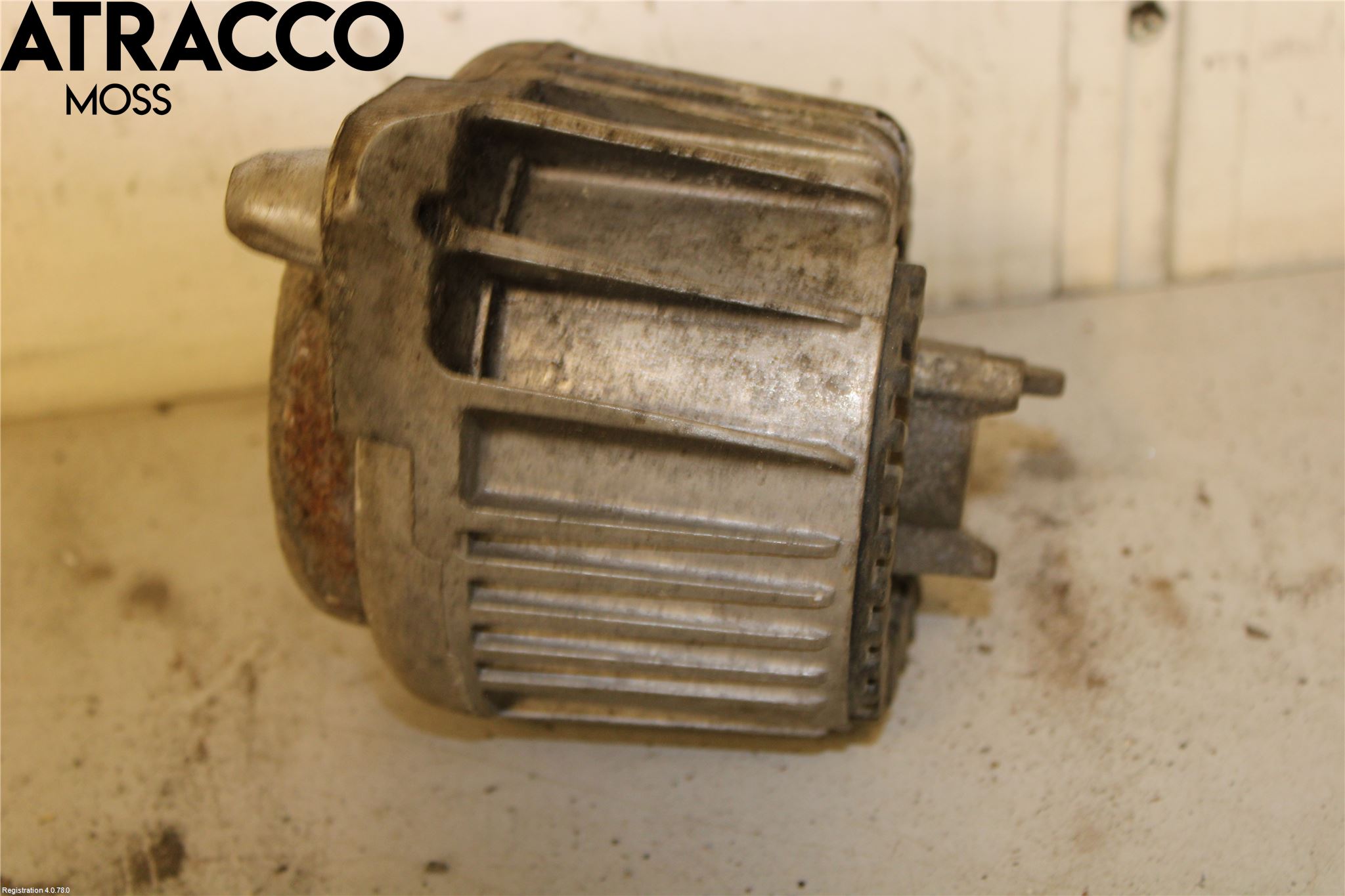 Mercedes-Benz MB C-KLASS (W204) 07-15 Motor Feste Stål-Alu