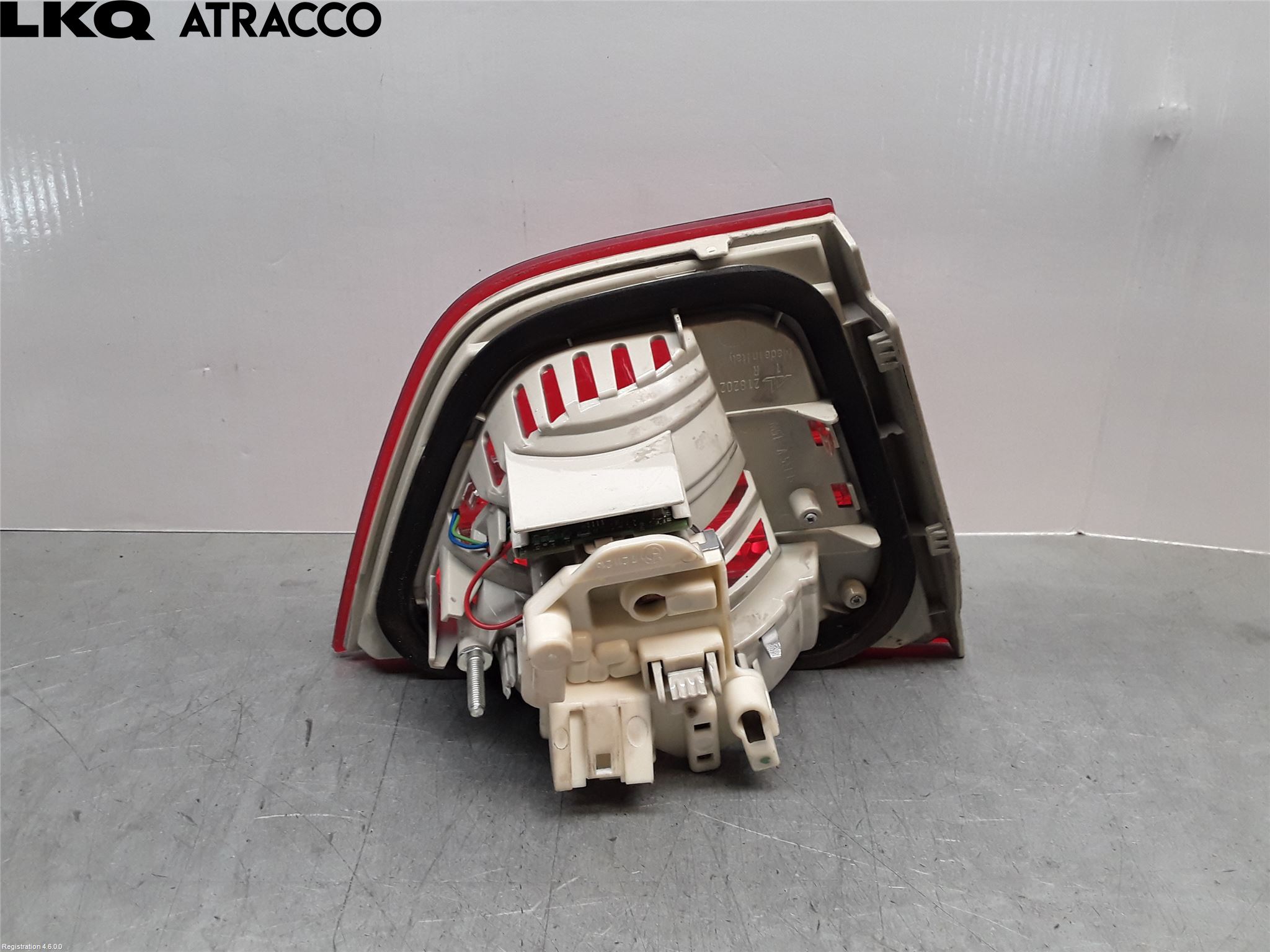 BMW 3 E90/91 SED/TOU 05-12 Baklykt Høyre  På Luke(Indre)