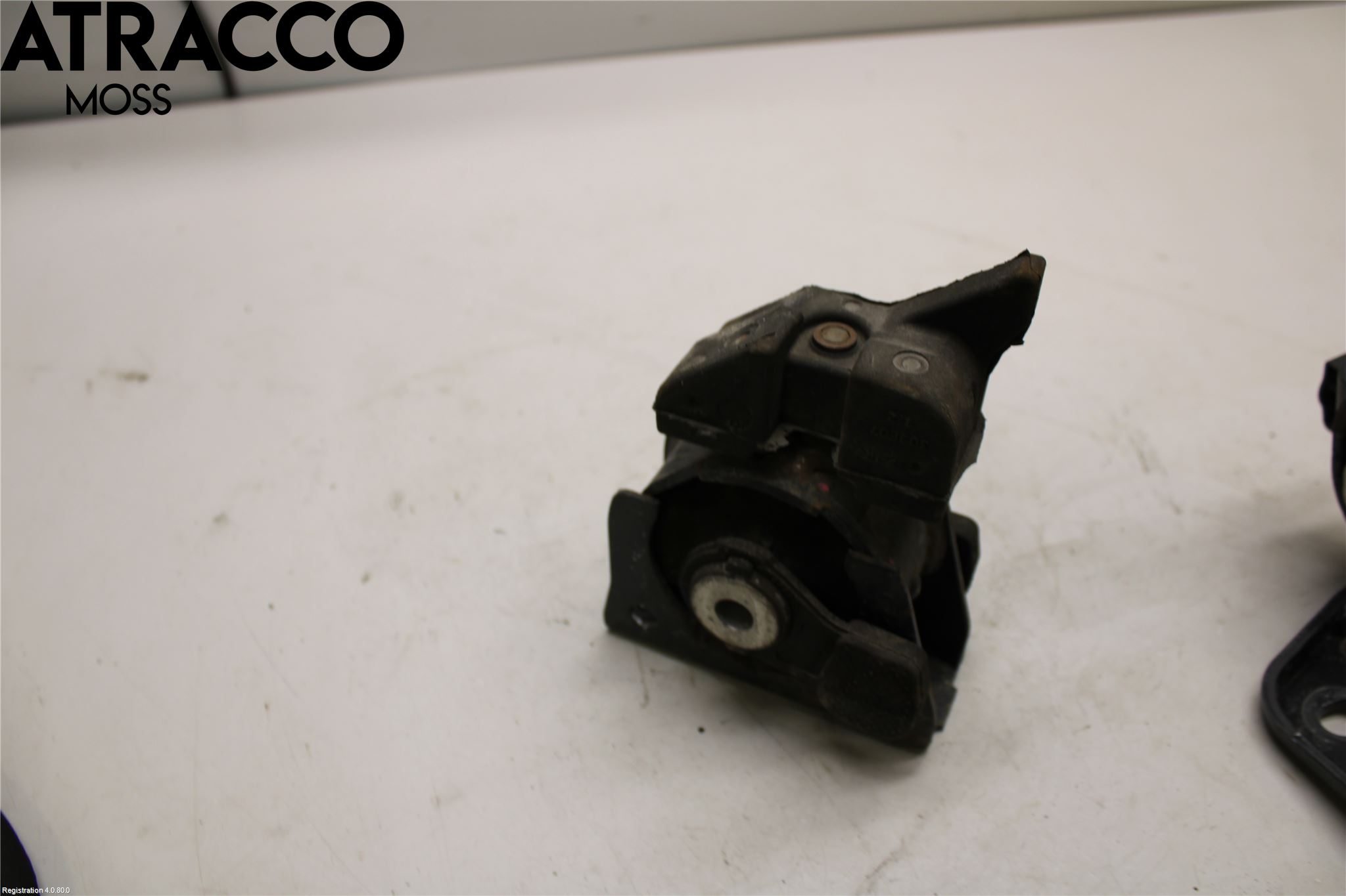 Toyota AURIS 13-19 Motor Feste Stål-Alu