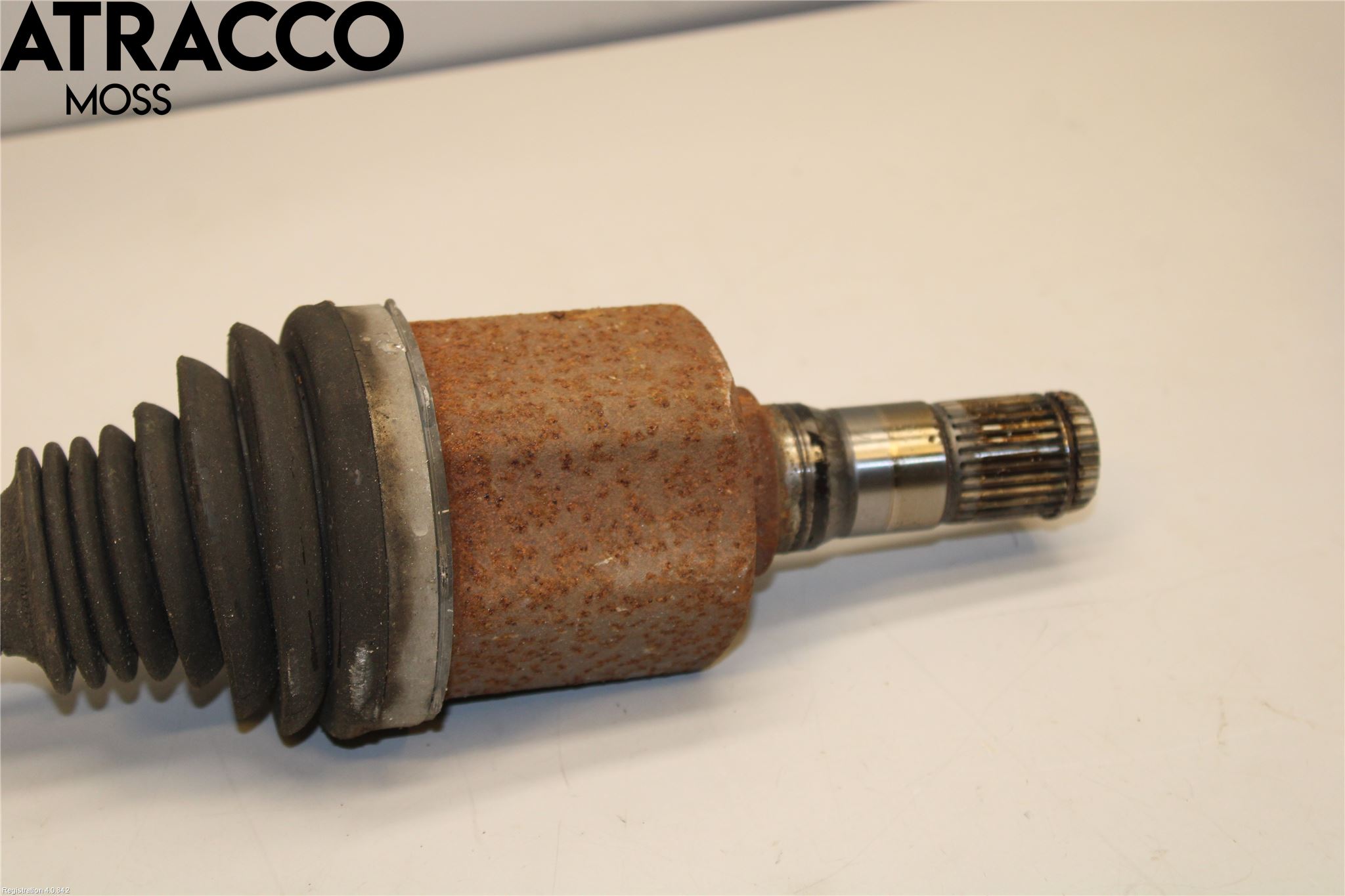 Volvo V70 14-16 Drivaksel Foran Kompl Venstre