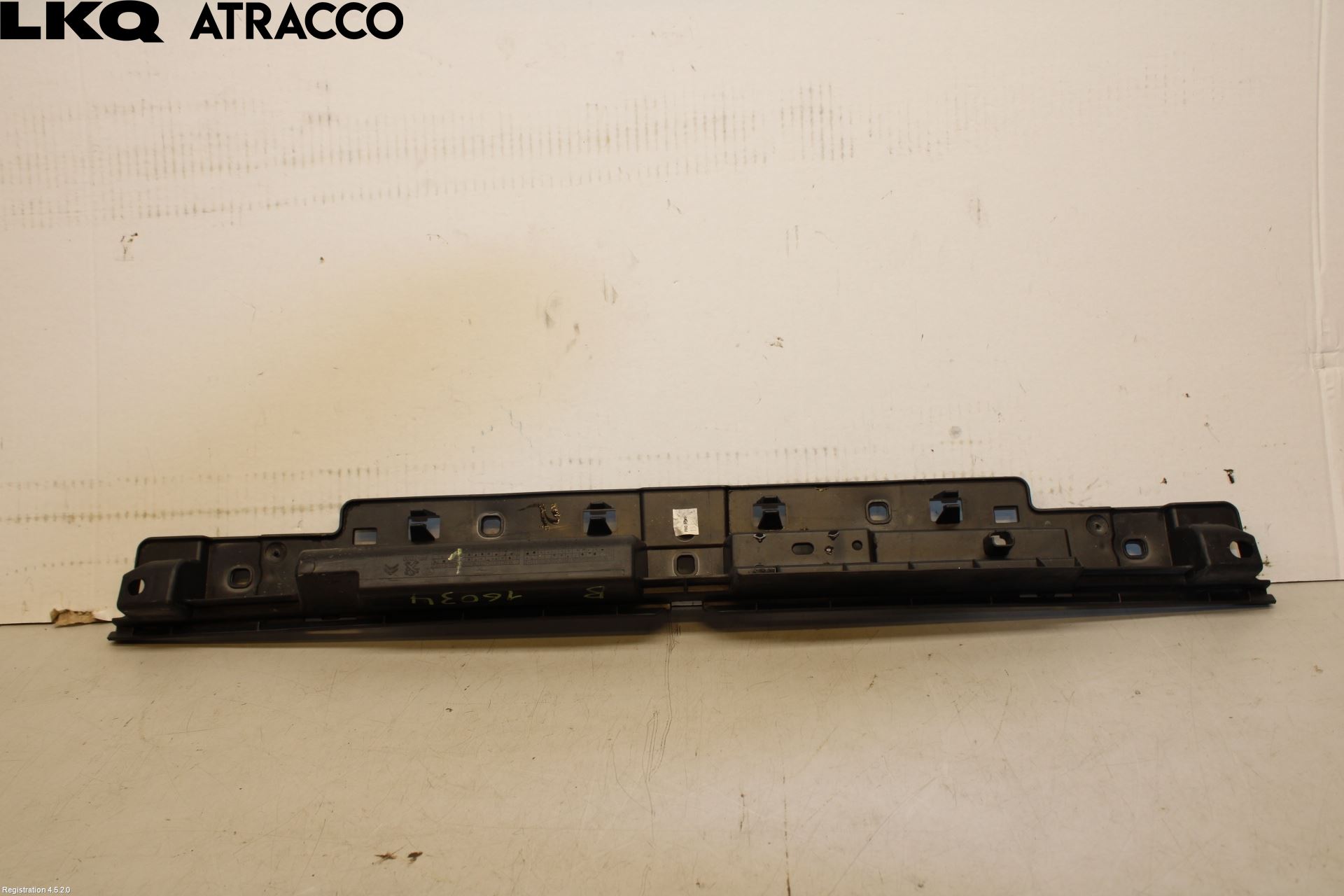 Toyota PROACE II 16- Støtfanger Bak Midt Del