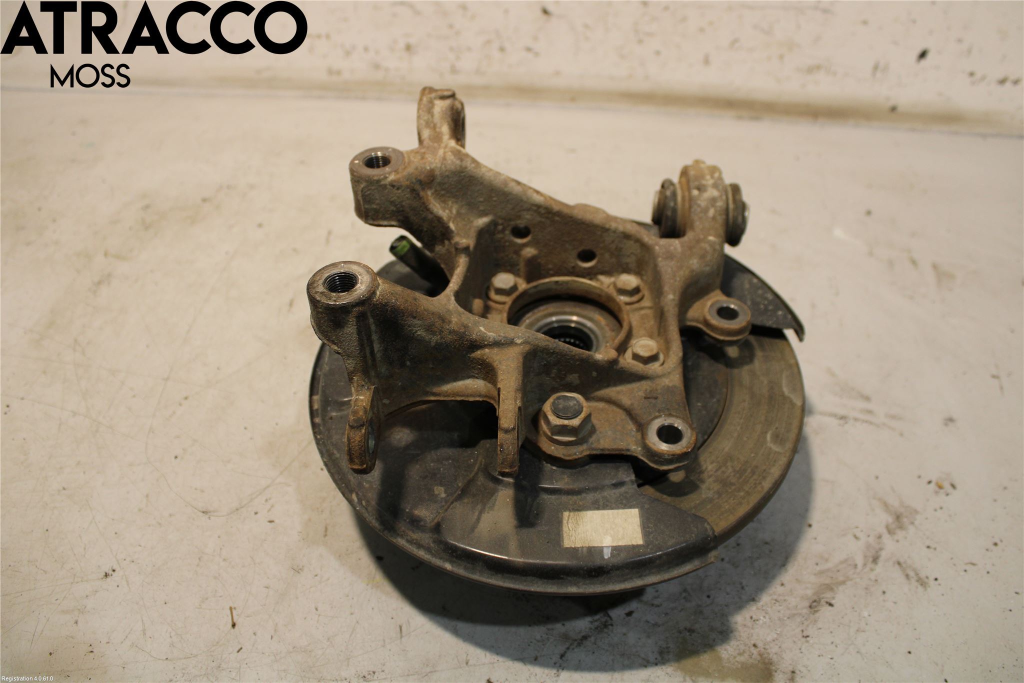 Toyota RAV4 13-18 Spindel Vb