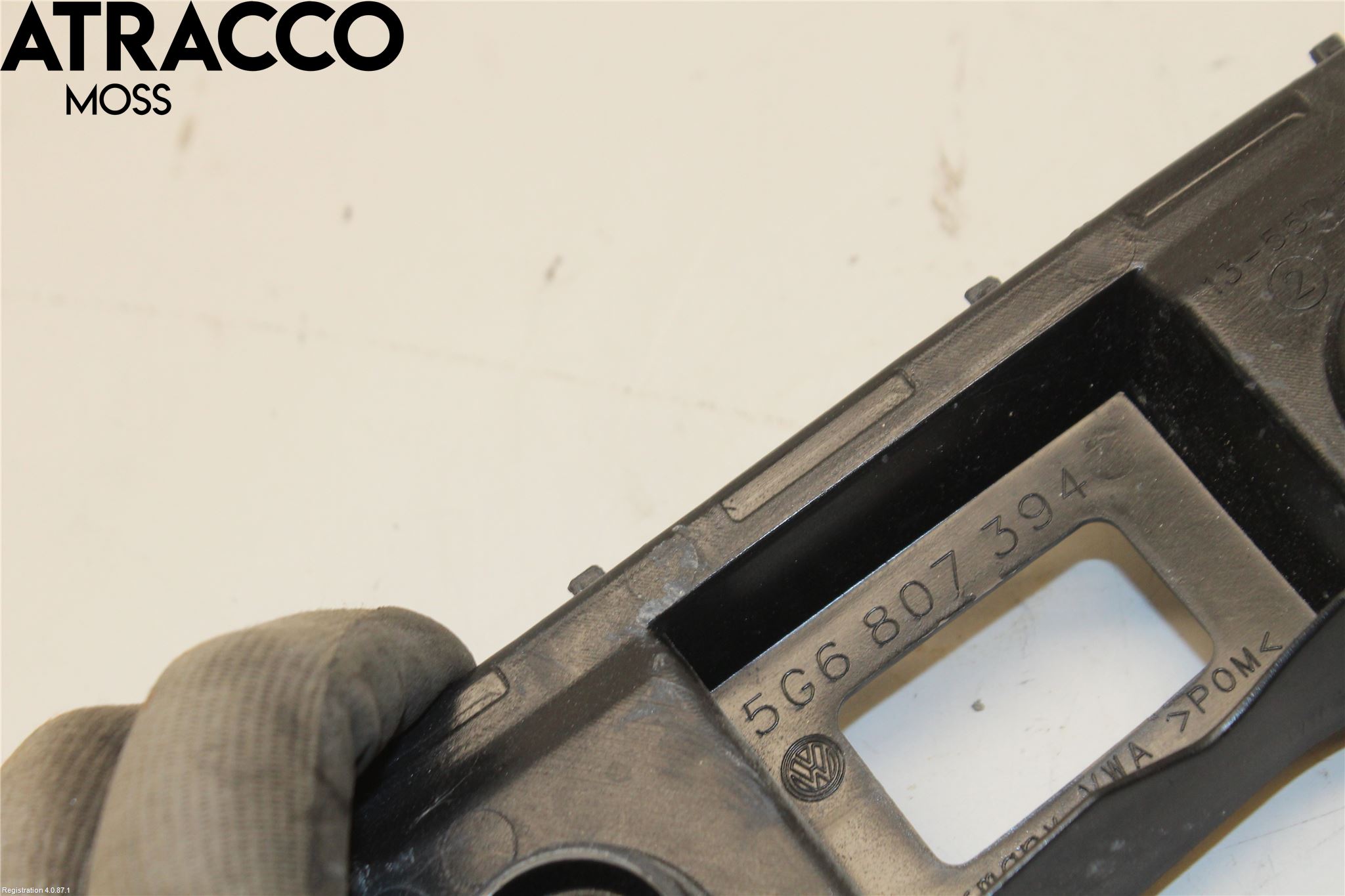 Volkswagen VW GOLF / E-GOLF VII 13-20 Støtfanger Bak Feste