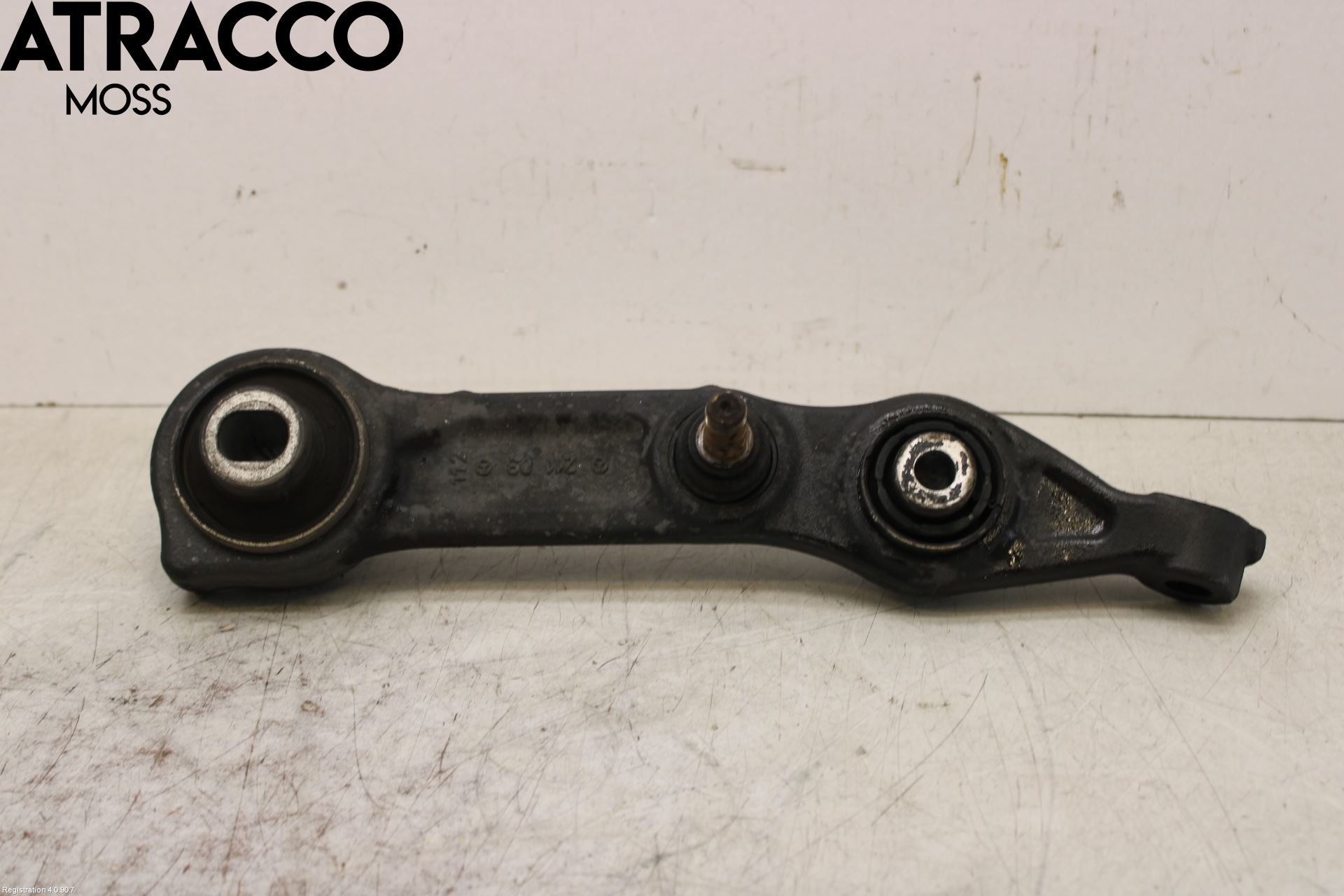 Mercedes-Benz MB CLS (C219) 03-11 Bærearm Foran Høyre Nedre