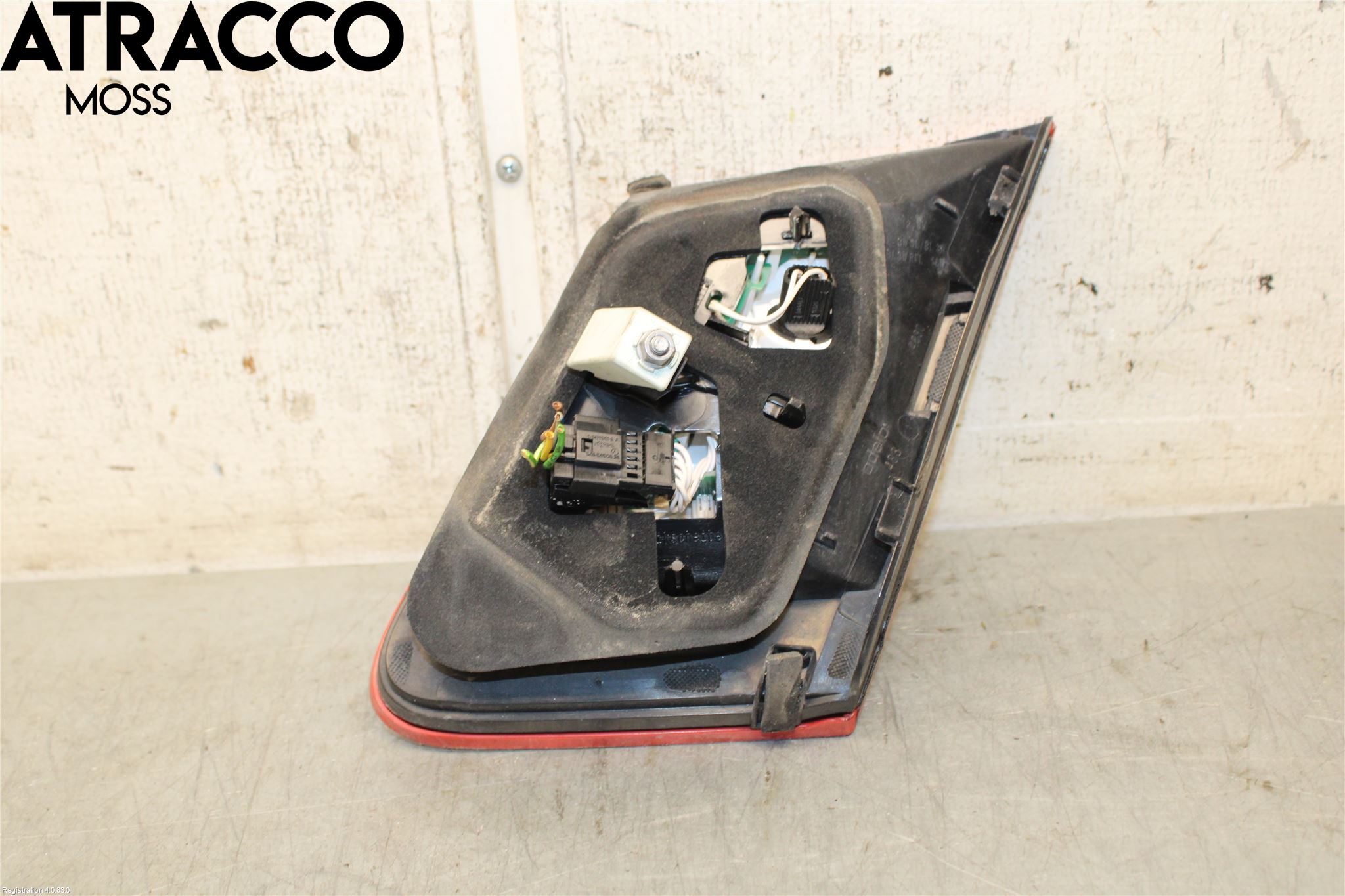 Mercedes-Benz MB E-KLASS (W212) 09-16 Baklykt Venstre  På Luke(Indre