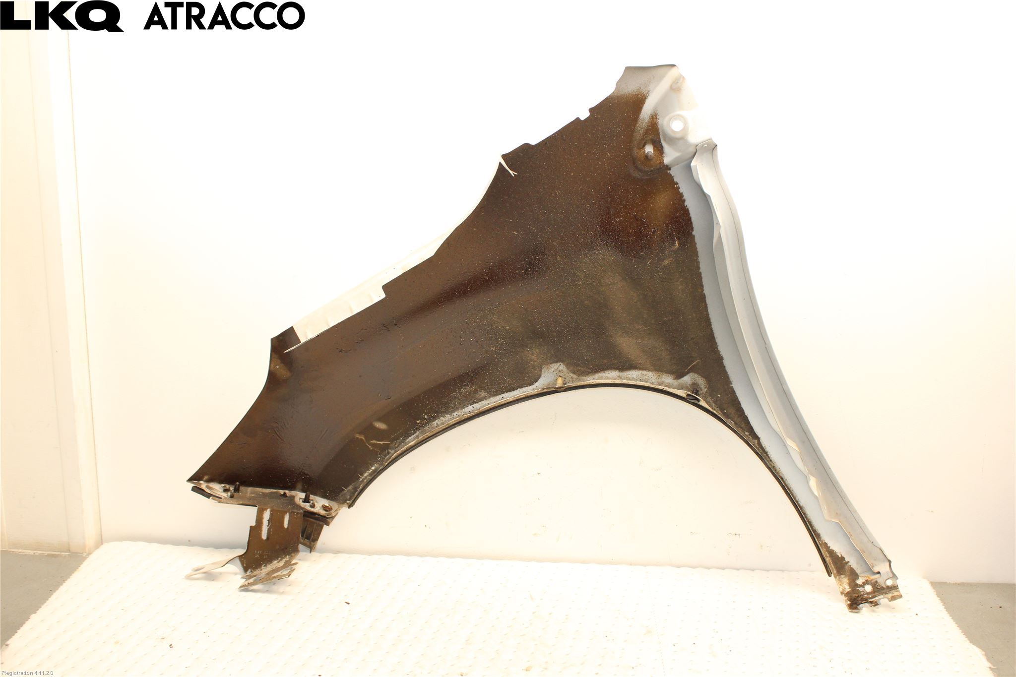 Peugeot 2008 13-20 Skjerm Foran Høyre