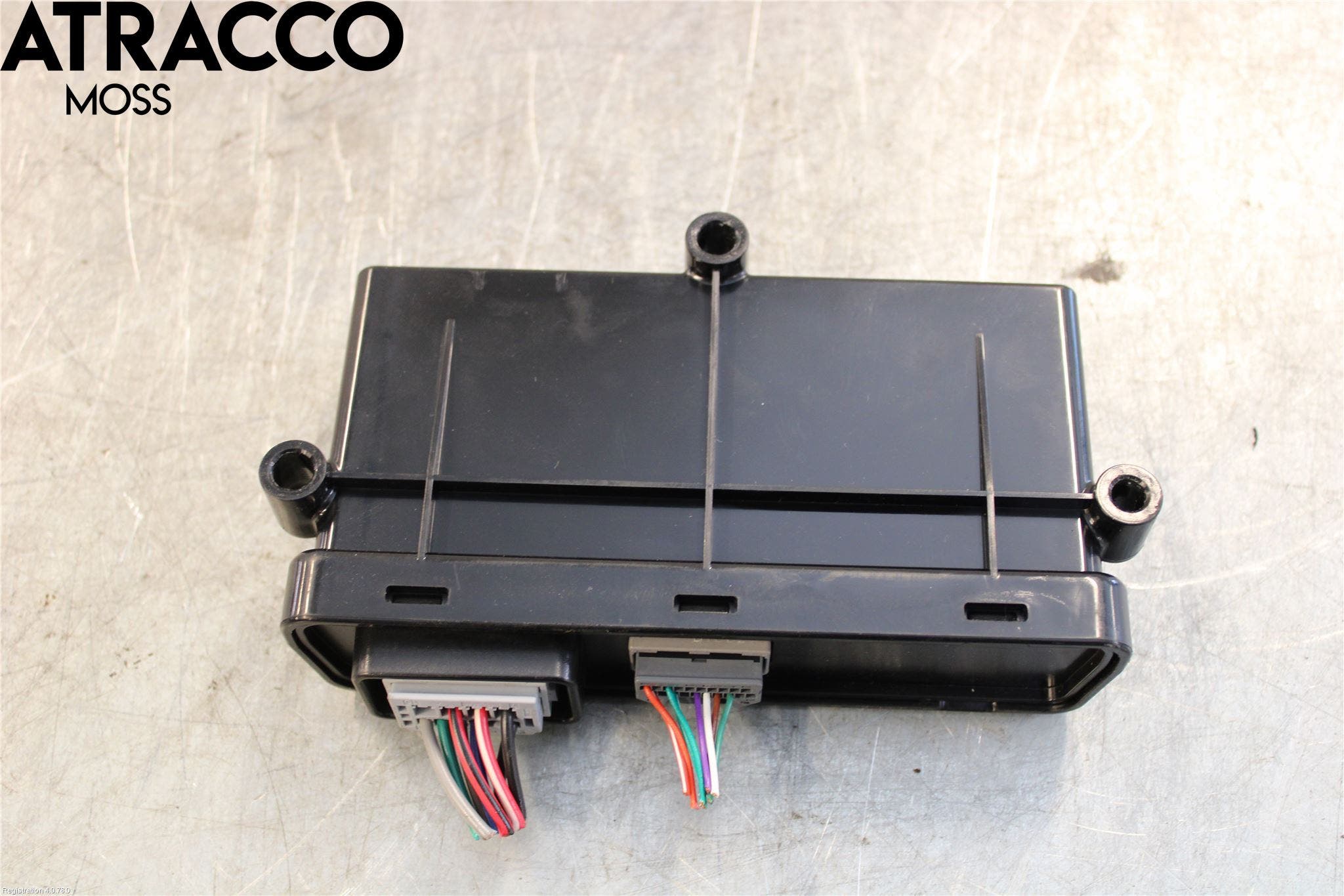 Tesla MODEL X 16- Styreenhet Parkbrems