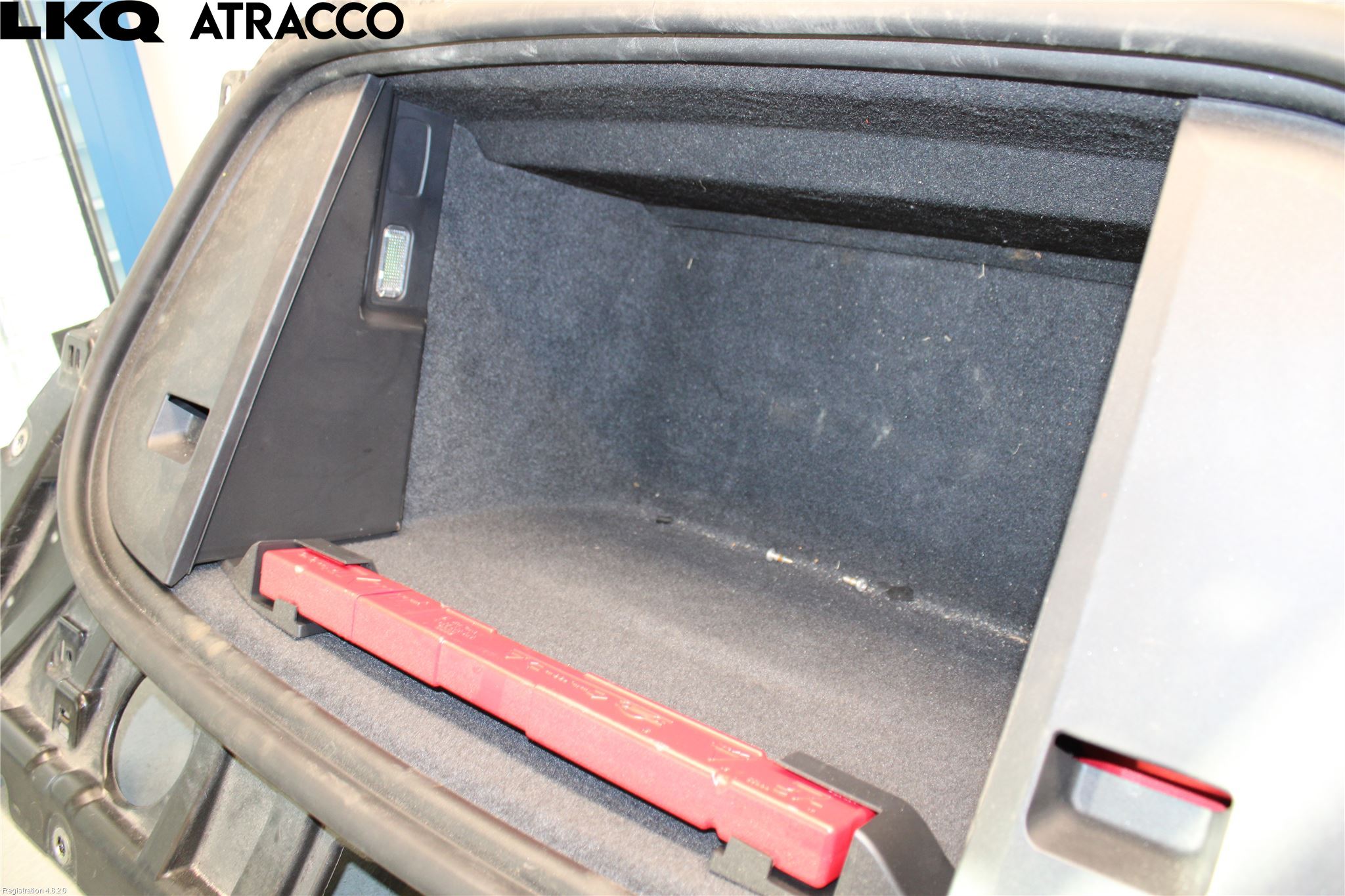 Porsche TAYCAN 20- Innr Bakluketrekk