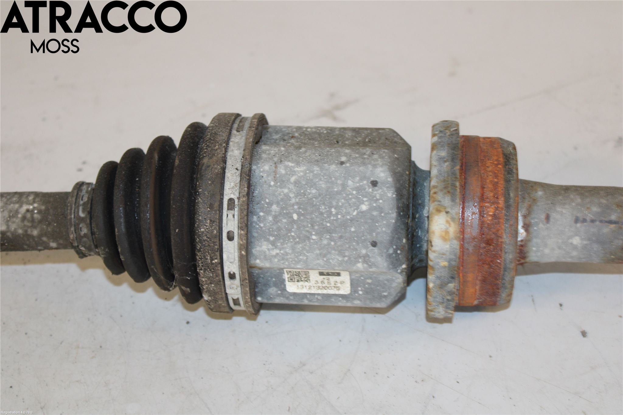 Toyota RAV4 13-18 Drivaksel Foran Kompl Høyre