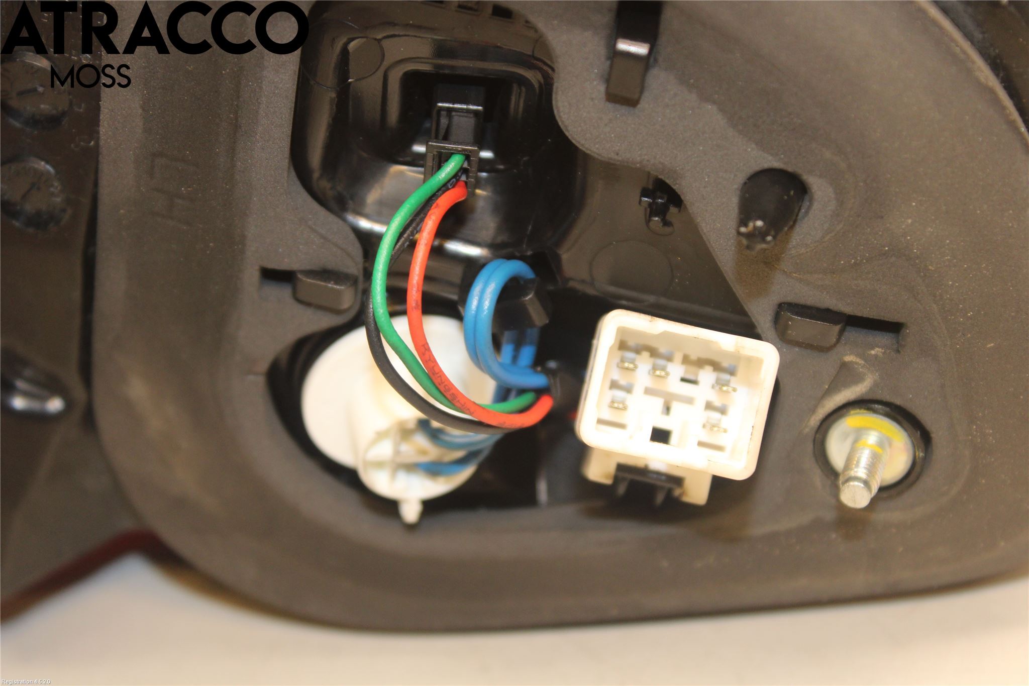 Kia RIO 12-16 Baklykt Venstre  På Luke(Indre