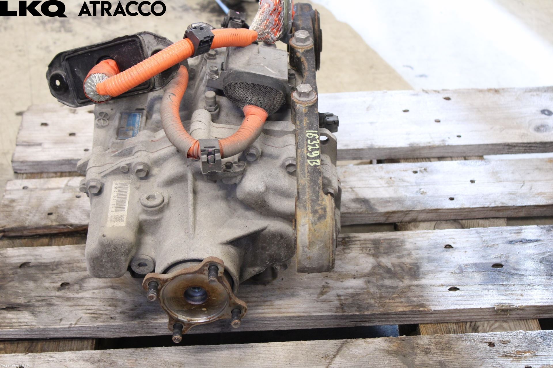 Toyota YARIS CROSS XP21 21- Bakaksel Kardang Bak -Diff