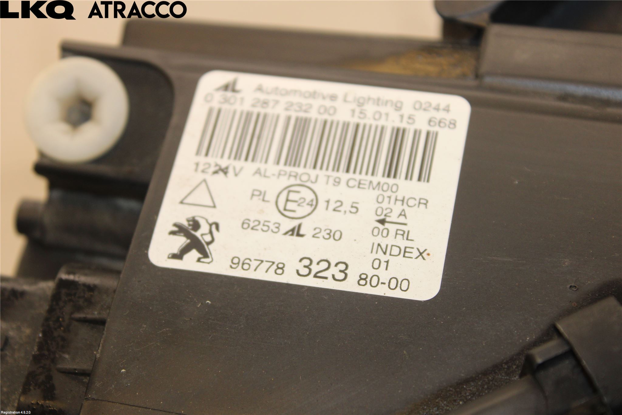 Peugeot 308 14-21 Frontlykt Høyre