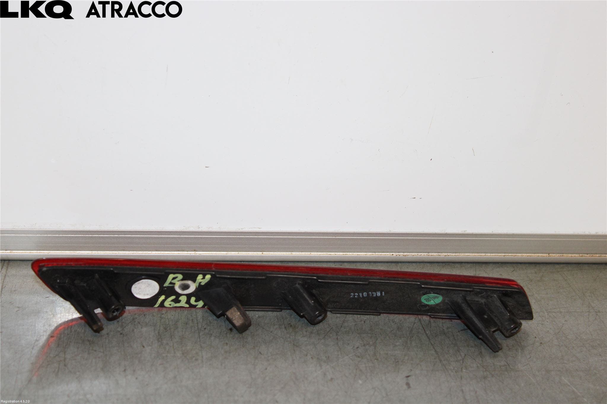 MG 4 23- Refleks Bak