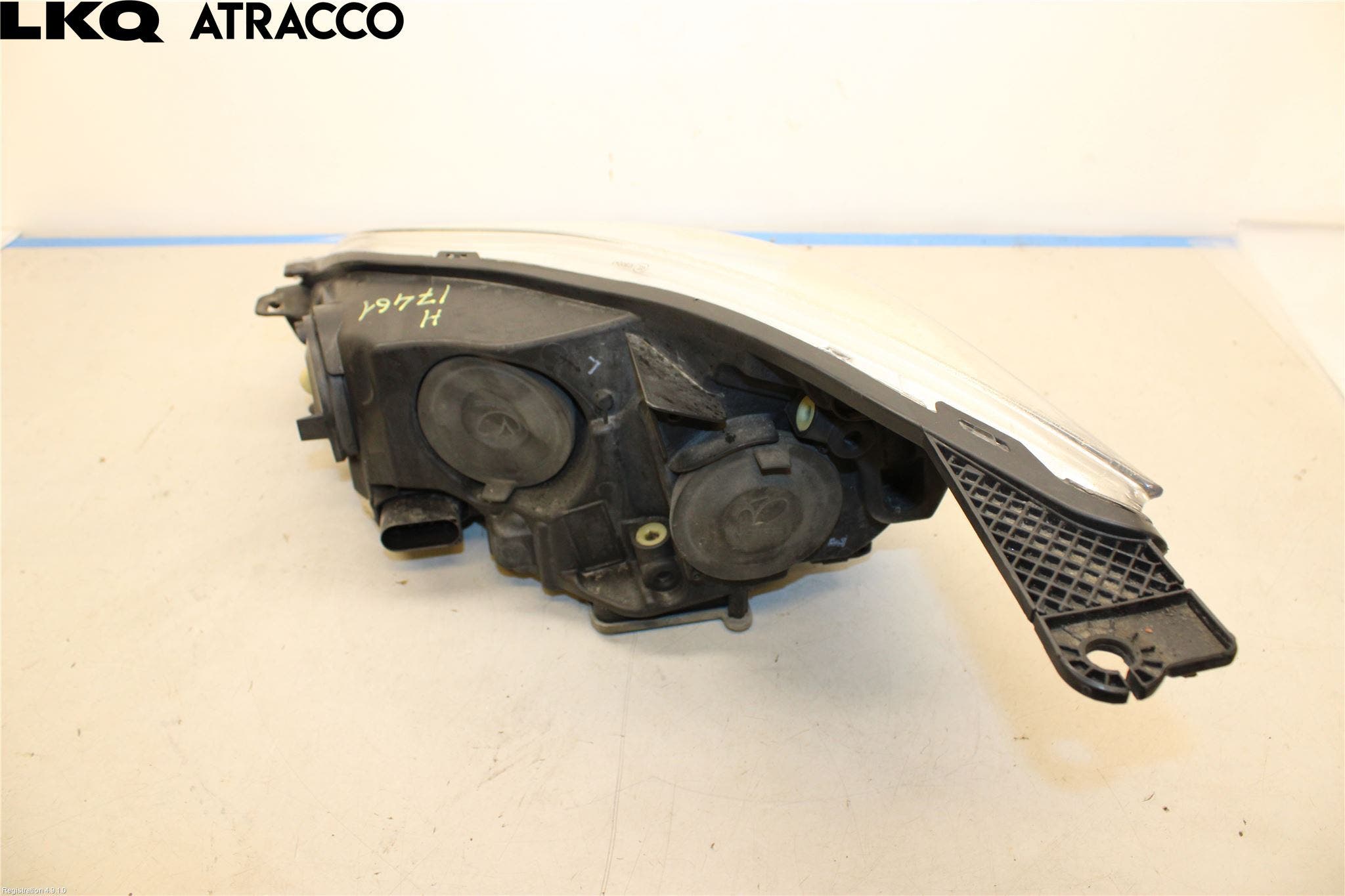 Ford FOCUS 11-14 Frontlykt Hus Høyre