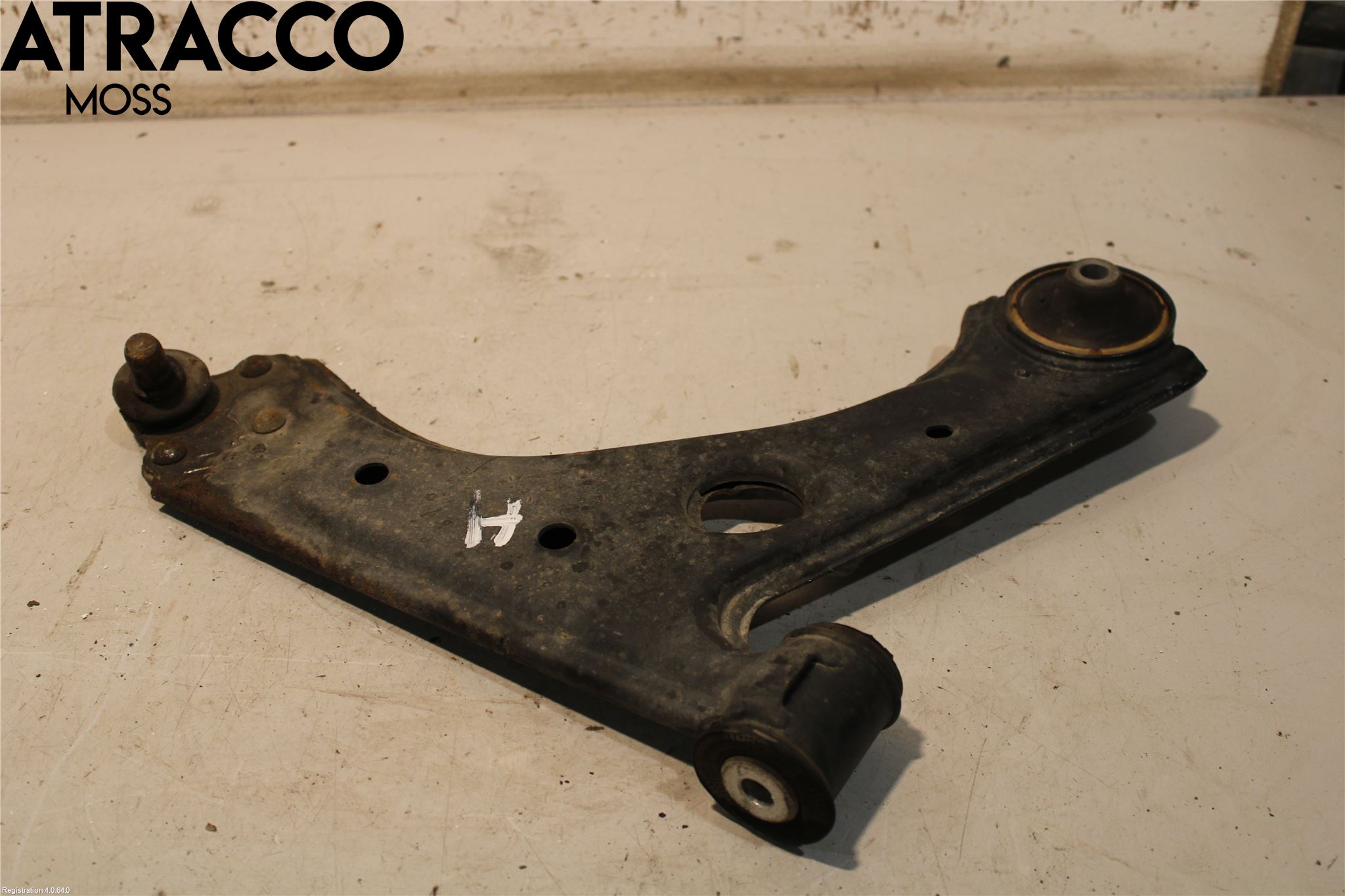 Opel CORSA E 15-19 Bærearm Foran Høyre Nedre