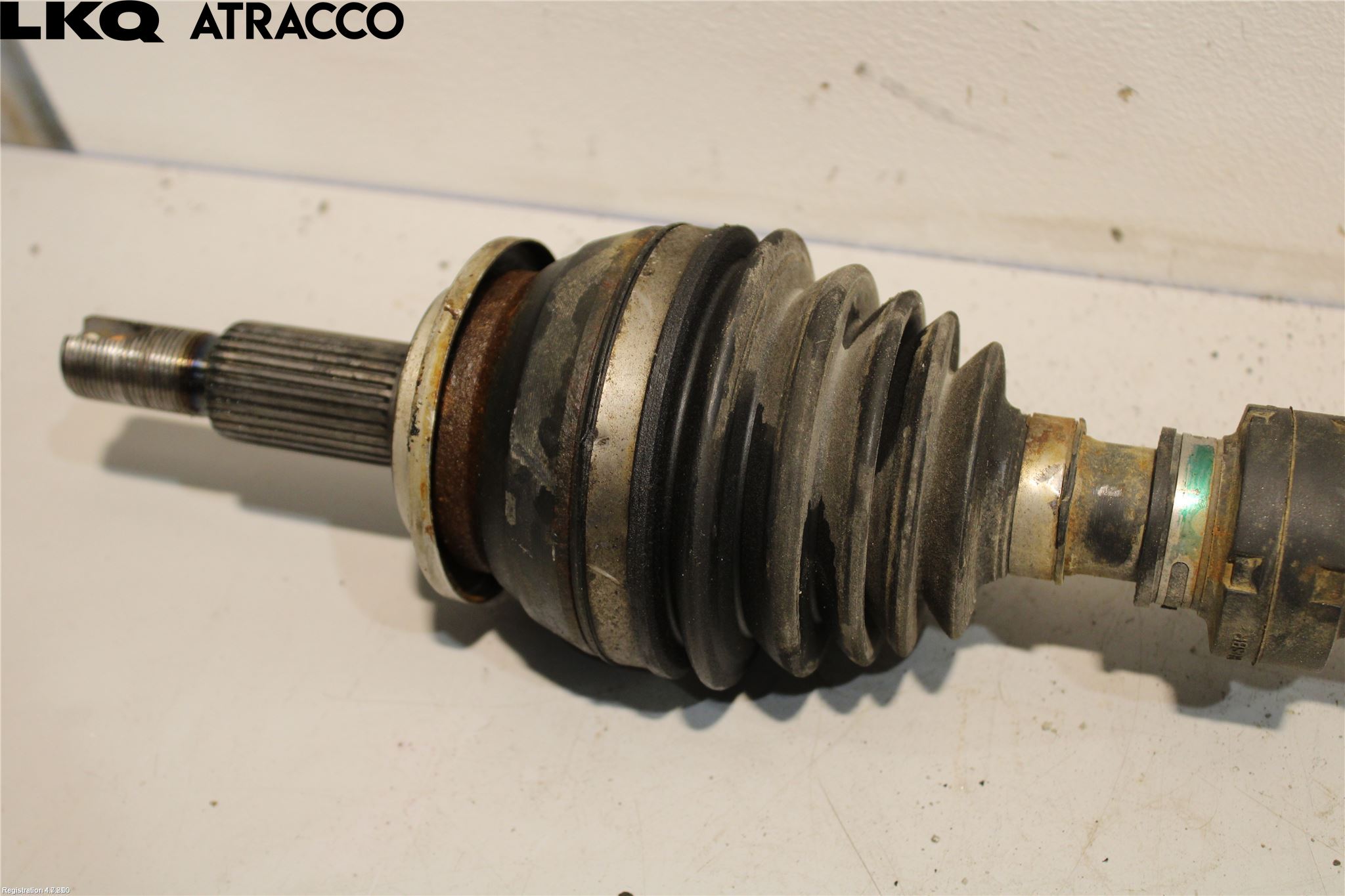 Toyota RAV4 13-18 Drivaksel Foran Kompl Høyre