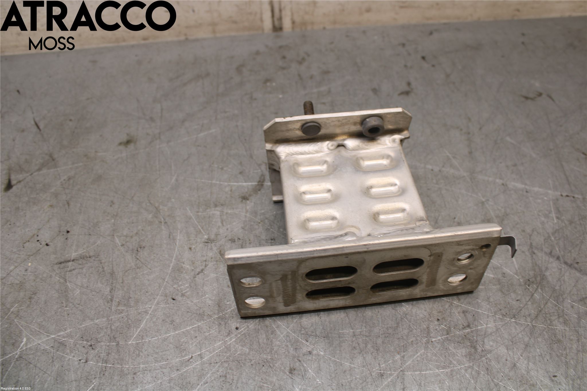 Lexus CT 200h Støtfanger Foran Feste