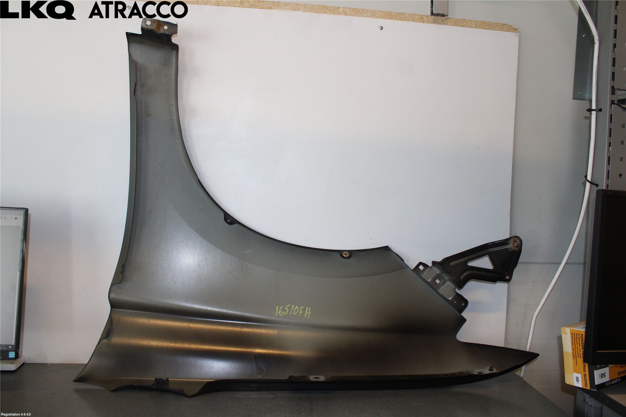 Mitsubishi OUTLANDER 13-21 Skjerm Foran Høyre