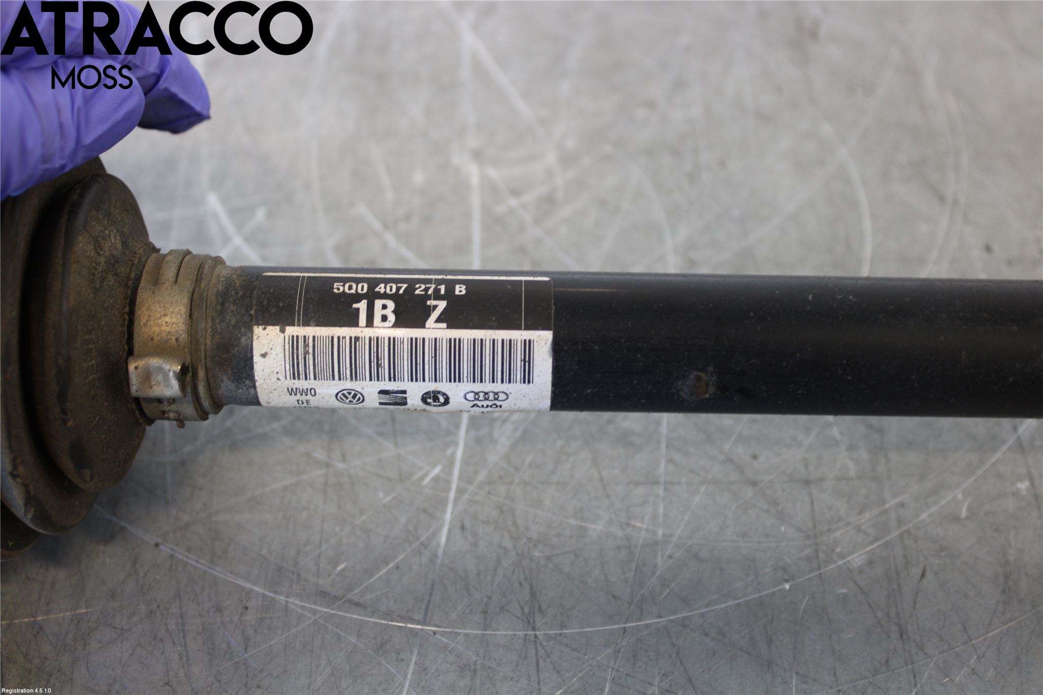 Volkswagen VW GOLF PLUS/CROSS GOLF 04-14 Drivaksel Foran Kompl Venstre