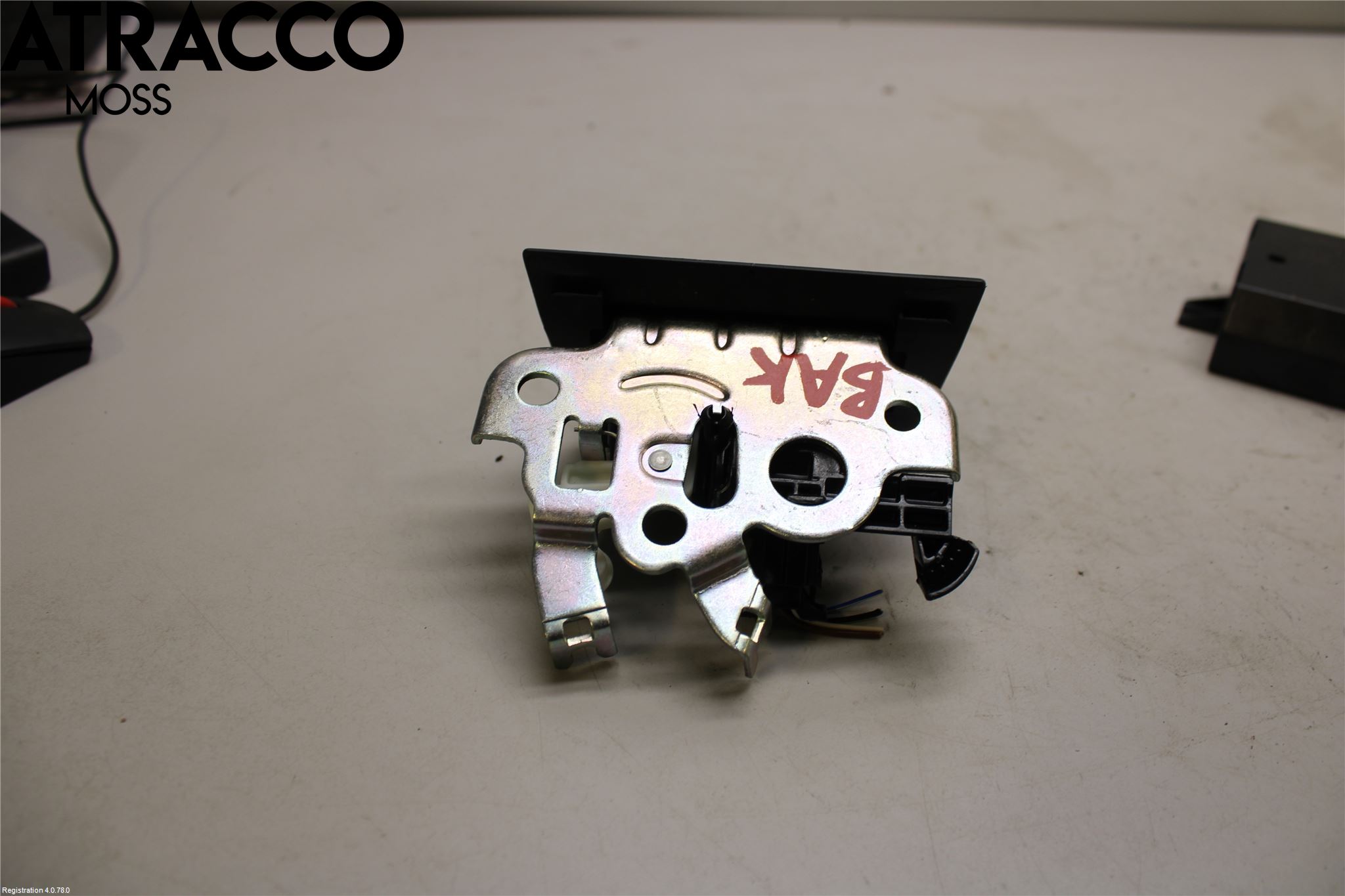 Audi A3/S3 8V 13-20 Bakluke-Lokk Låsekasse