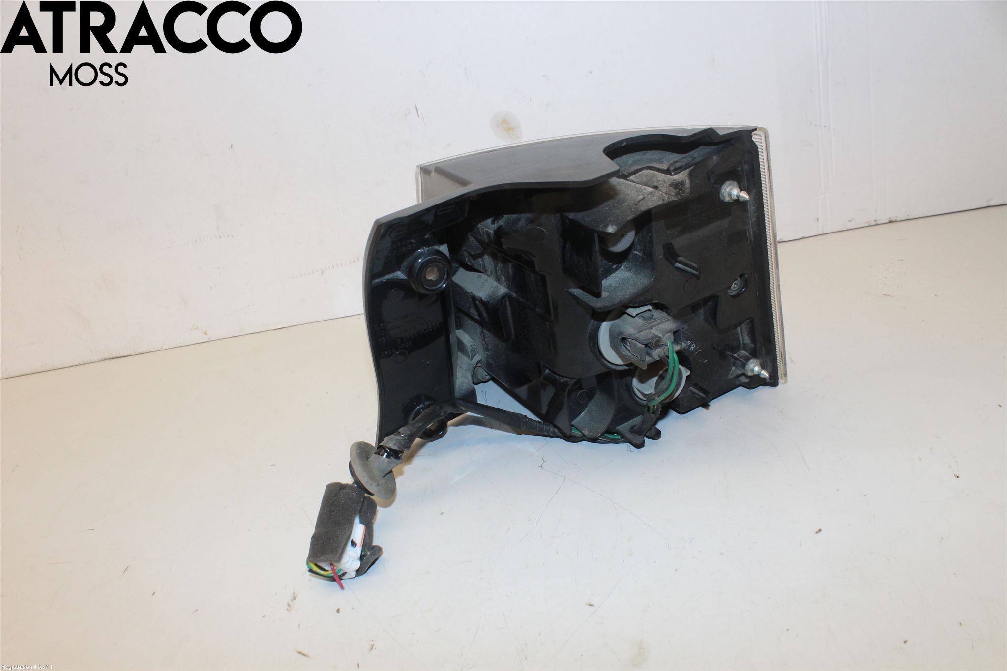 Mitsubishi OUTLANDER 07-12 Baklykt Venstre