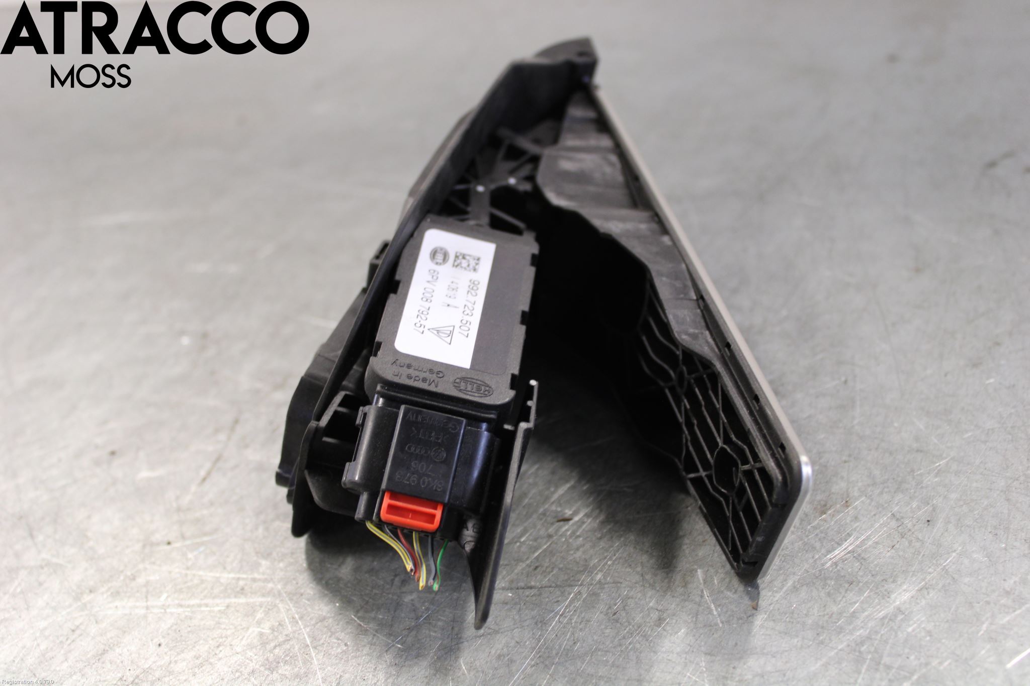 Porsche TAYCAN 20- Pedal Gas-Brems-Clutch