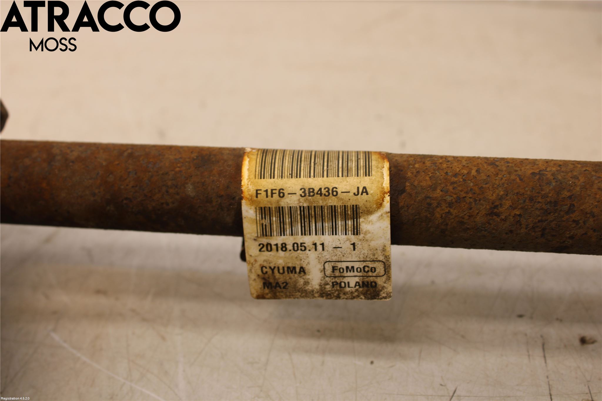 Ford FOCUS 15-18 Drivaksel Foran Kompl Høyre