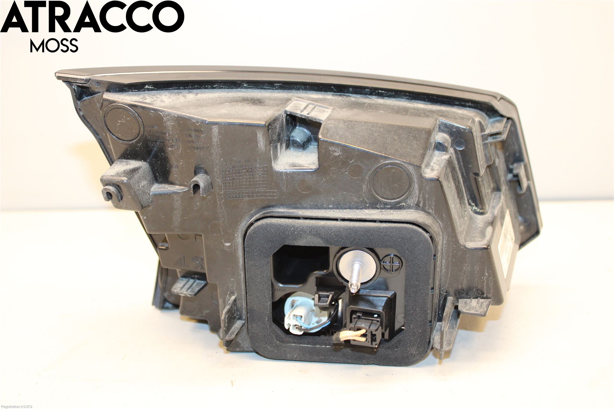 Peugeot 5008 17-24 Baklykt Høyre  På Luke(Indre)