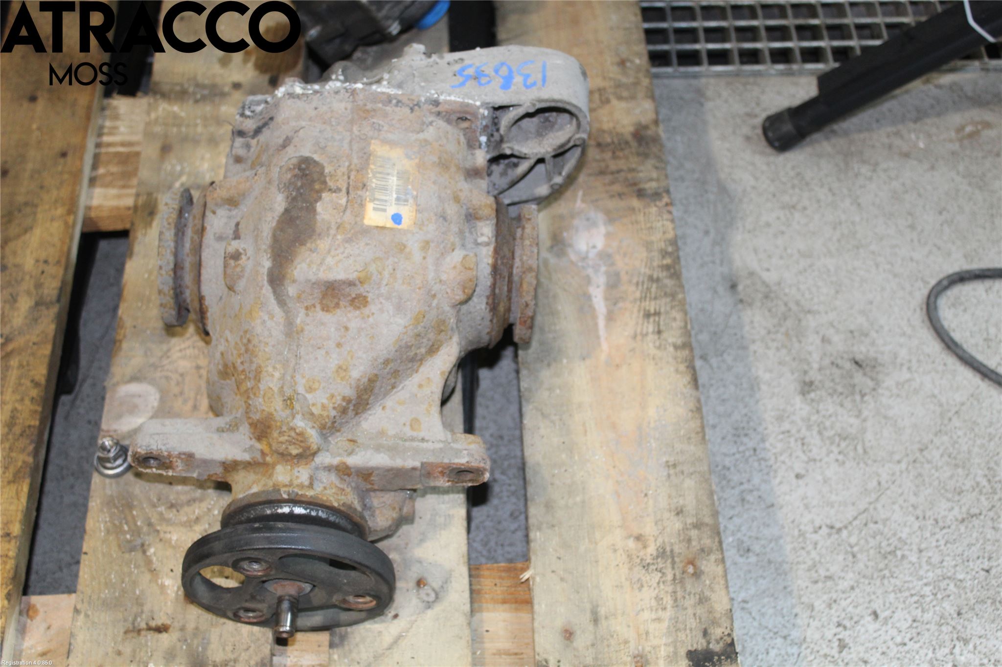 BMW 3 E90/91 SED/TOU 05-12 Bakaksel Kardang Bak -Diff