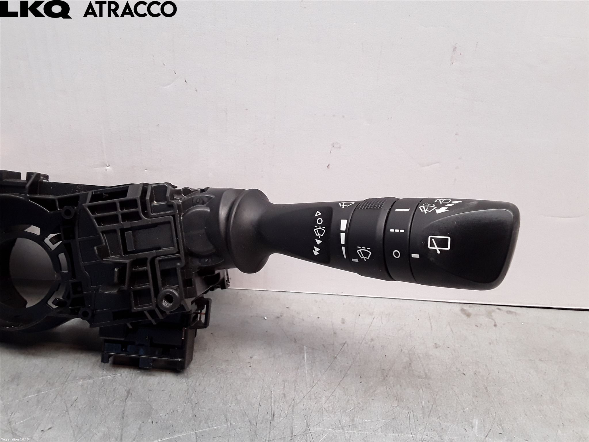 Toyota AURIS 13-19 Bryter Ratt Kombi H Og V