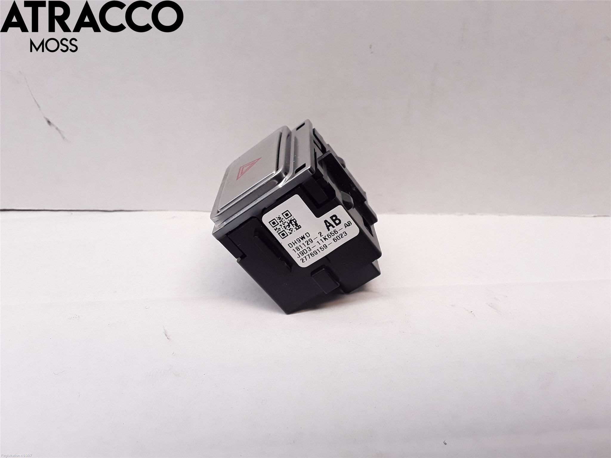 Jaguar I-PACE 18- Bryter Varsel (Nødblink)