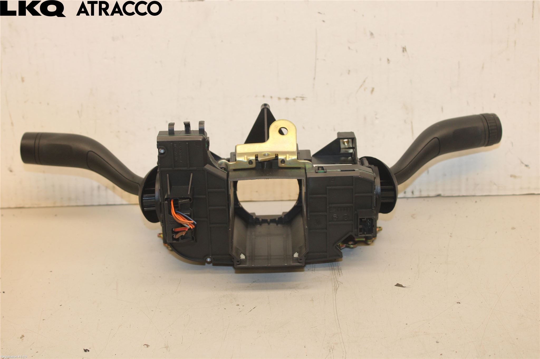 Volkswagen VW TOUAREG 7L 03-10 Bryter Ratt Kombi H Og V