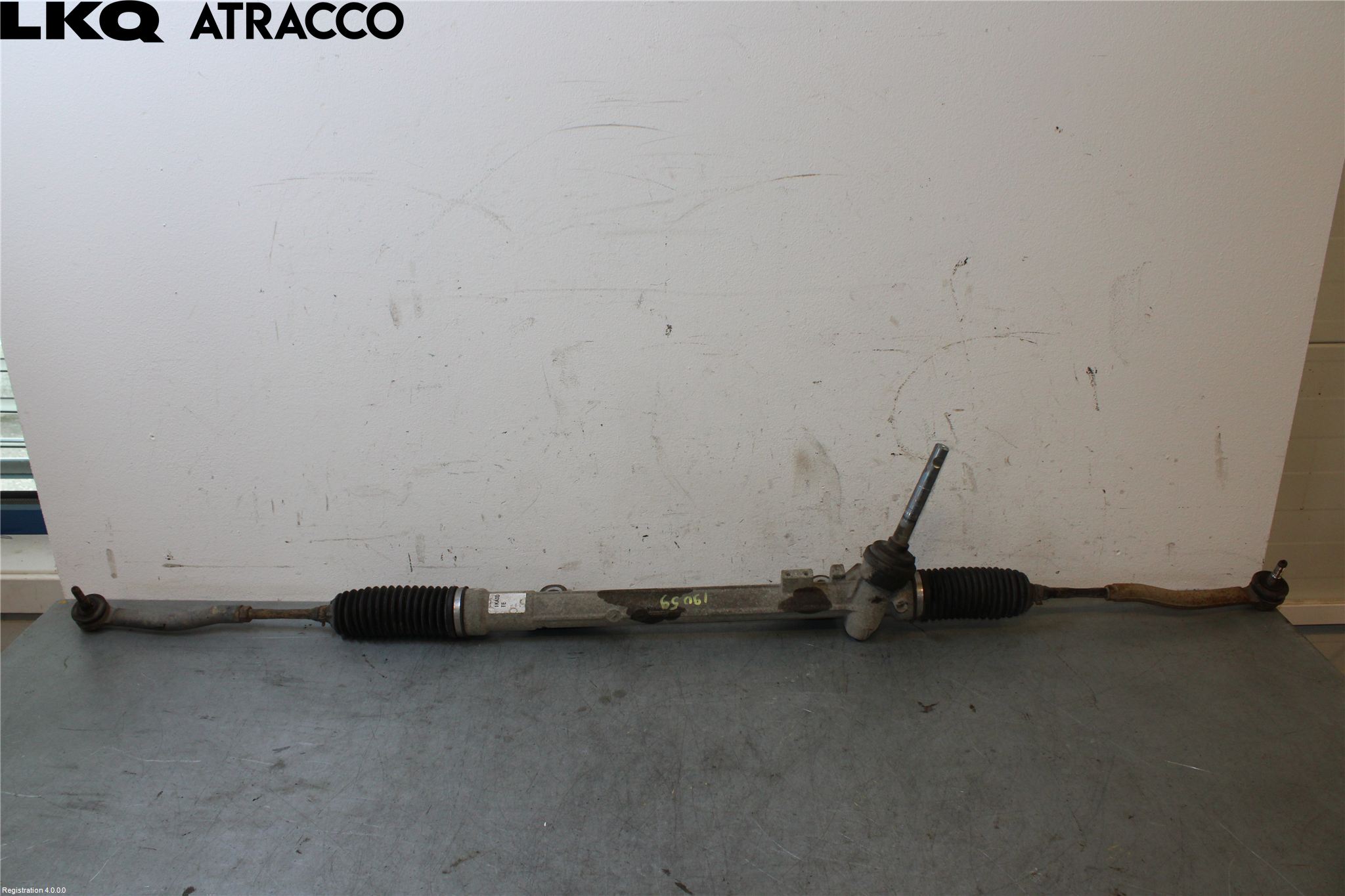 Nissan JUKE 10-14 Servo Snekke - Tannstang