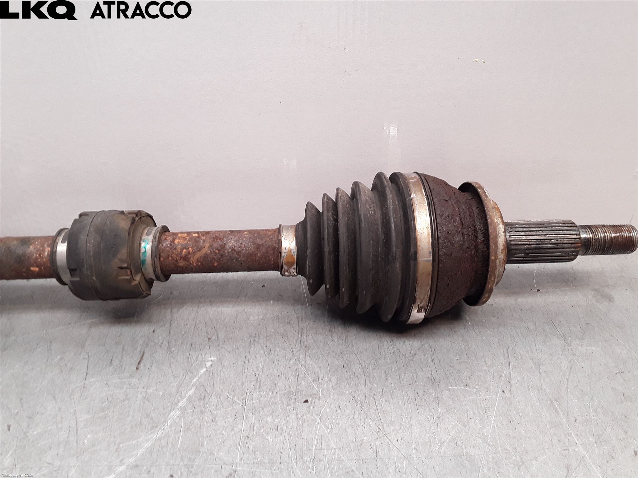 Toyota RAV4 19- Drivaksel Foran Kompl Venstre