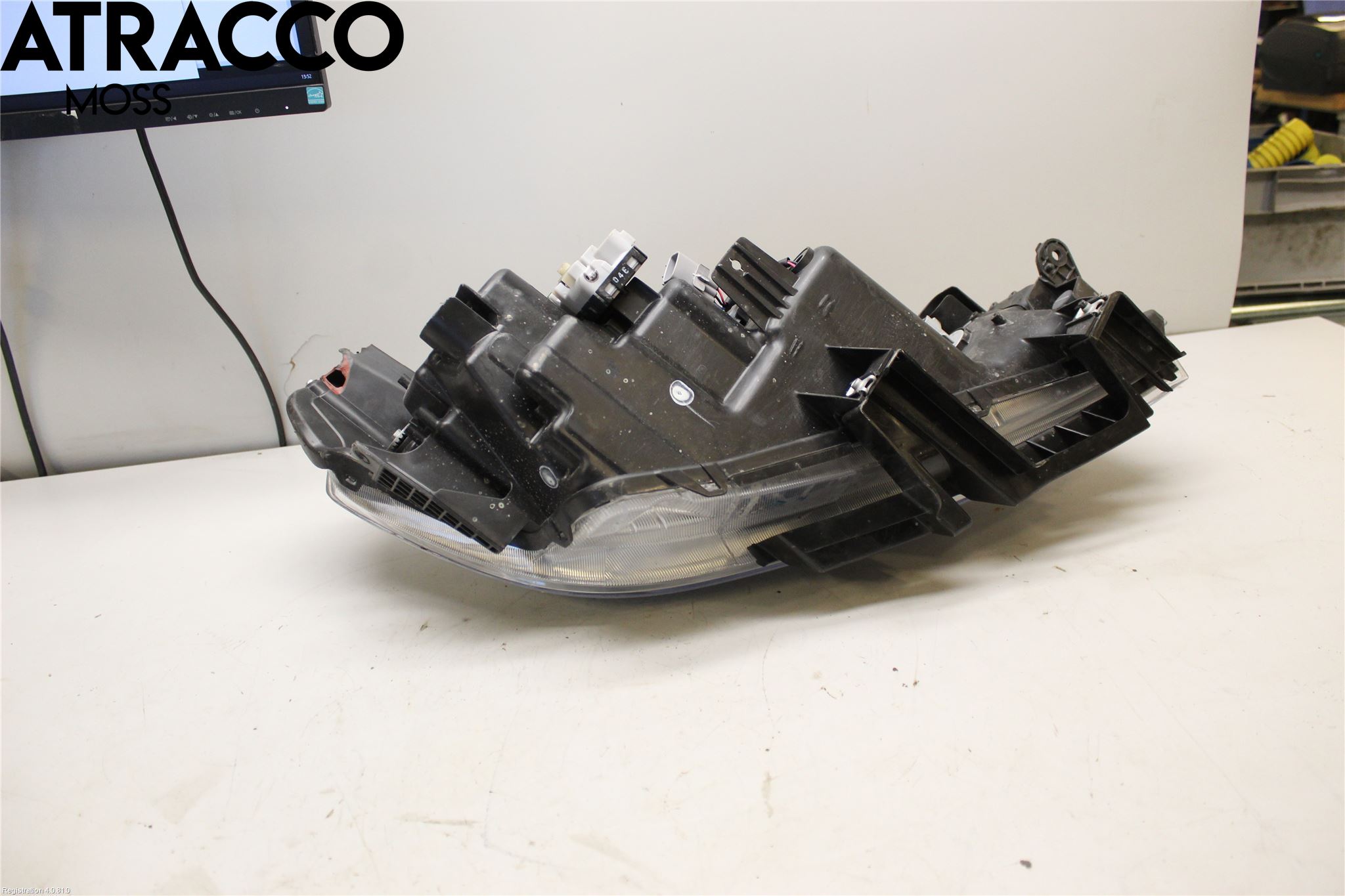 Suzuki VITARA 15- Frontlykt Venstre