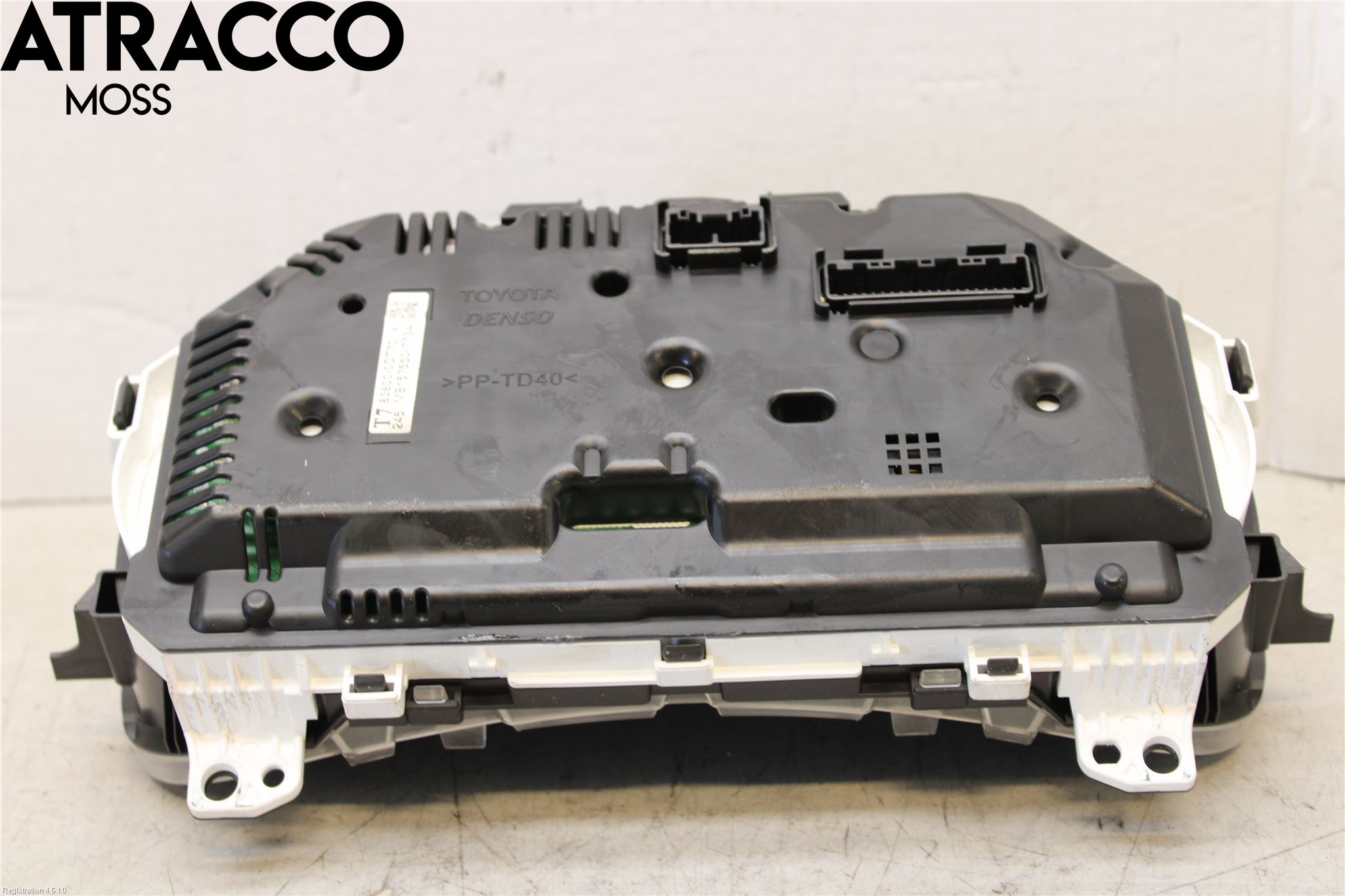 Toyota YARIS XP130 12-14 Instr Kombinert