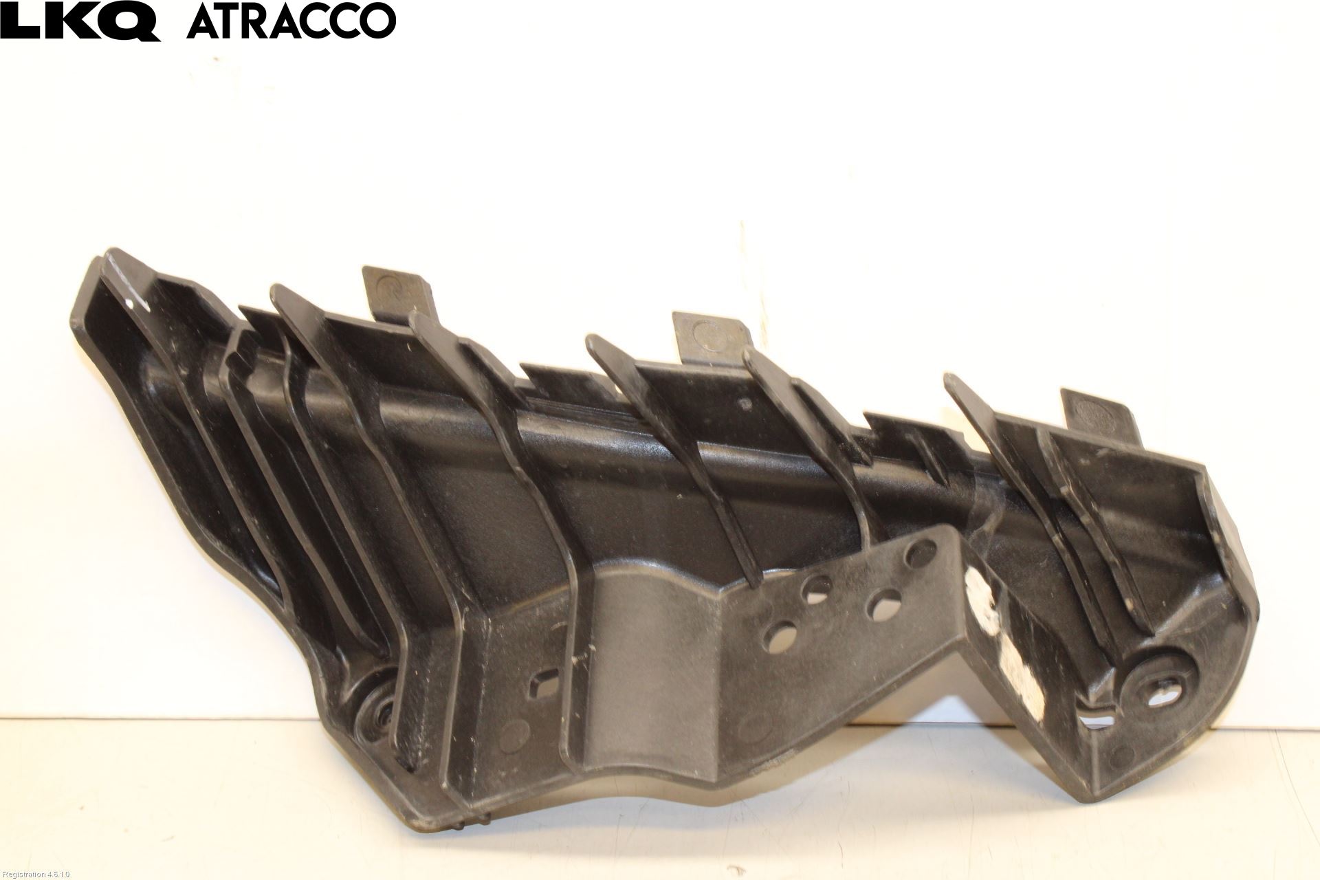 Kia SOUL 09- Støtfanger Foran Feste