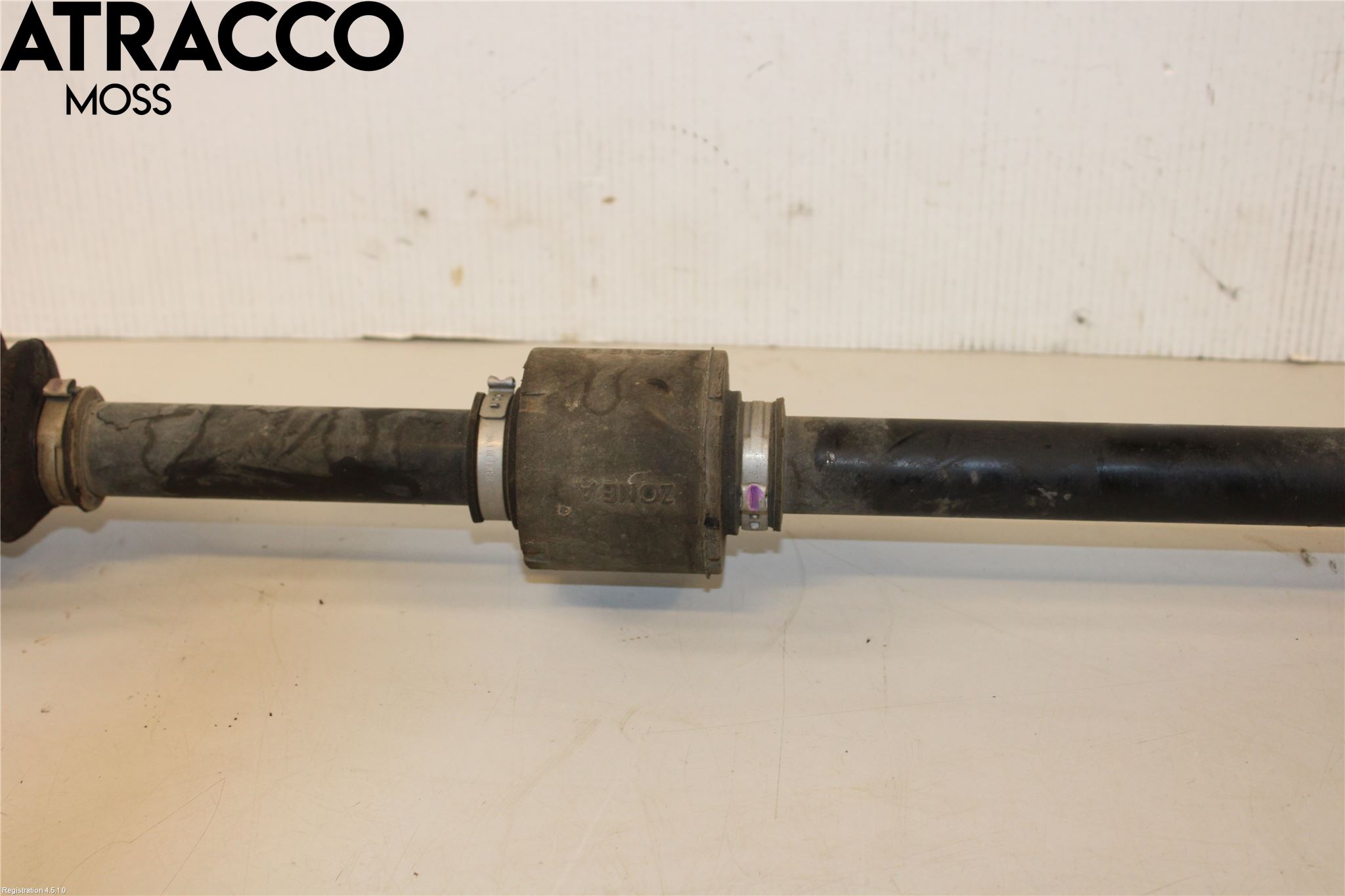 Toyota YARIS XP130 15-20 Drivaksel Foran Kompl Høyre