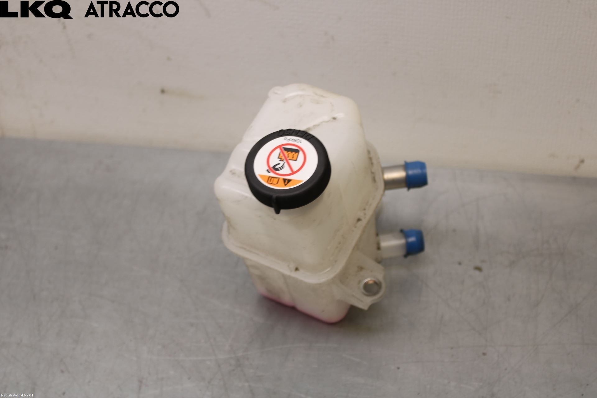 Toyota PRIUS+ ZVW40 12-20 Ekspansjonstank