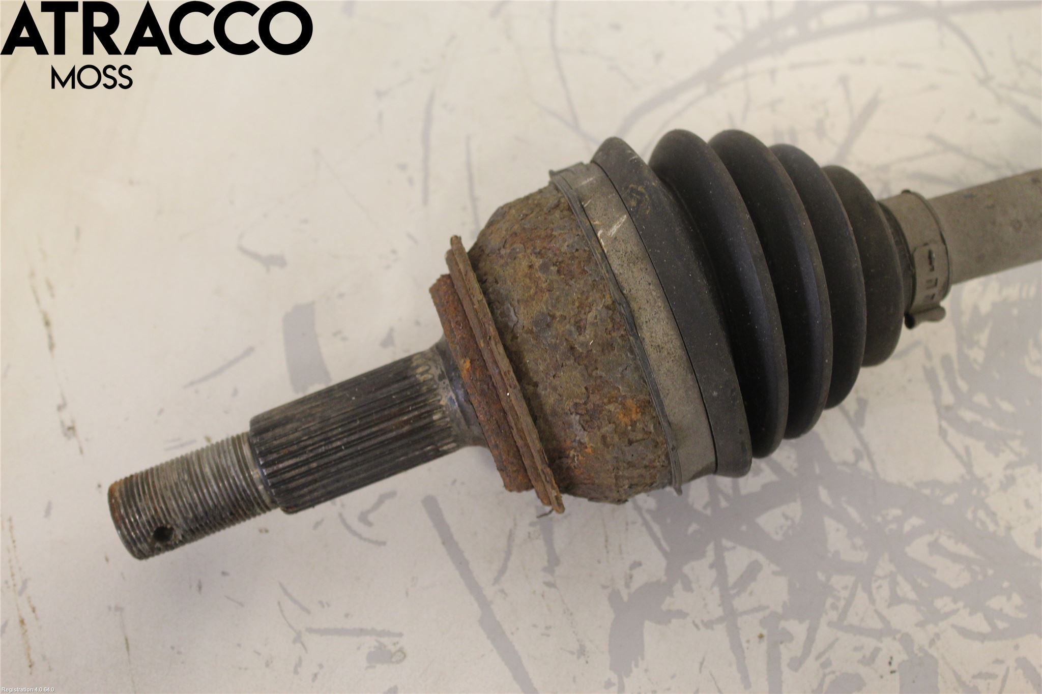 Nissan QASHQAI 14-17 Drivaksel Foran Kompl Venstre