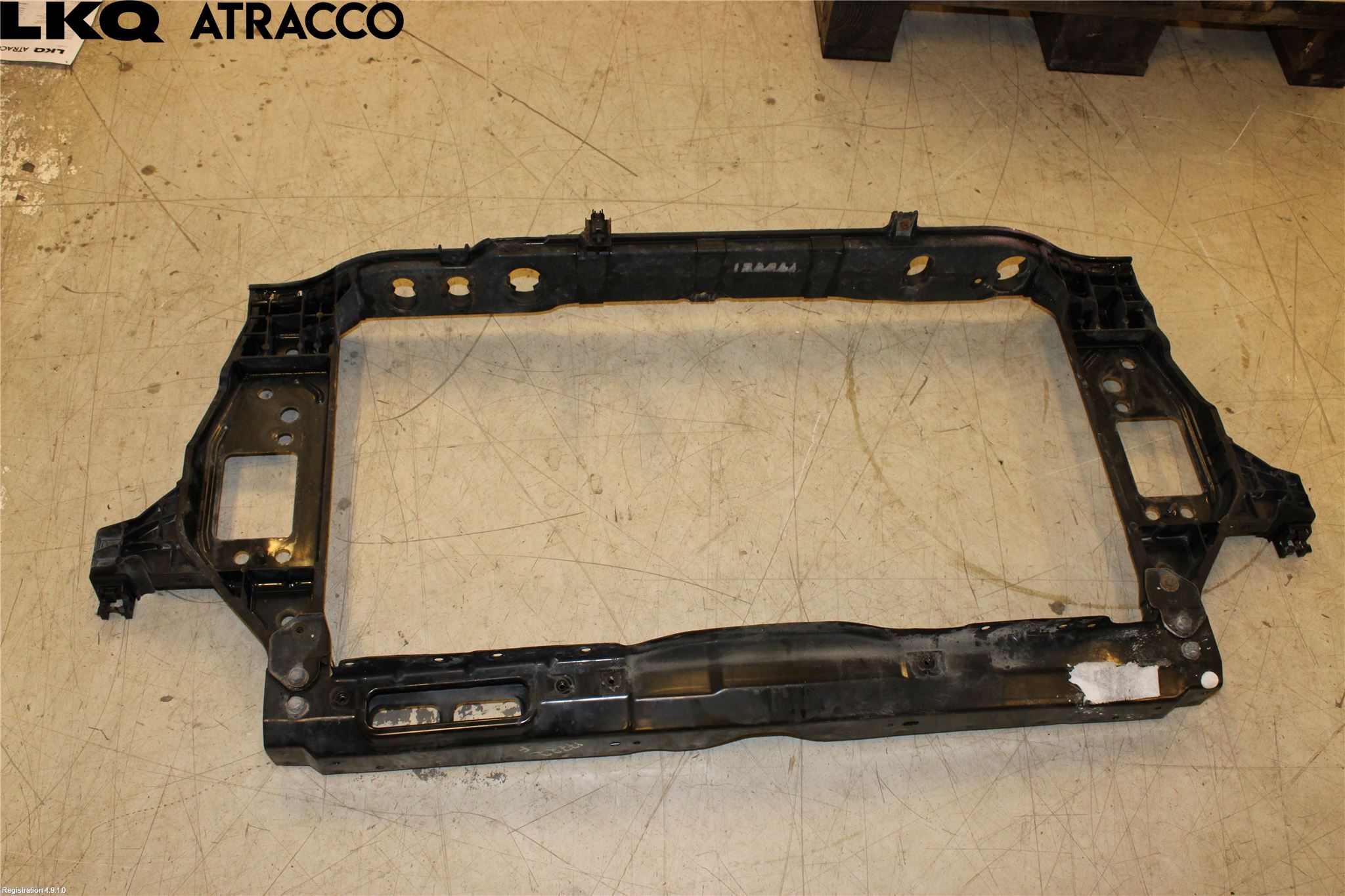 Hyundai i20 GB 15-20 Radiator Feste - Ramme - Bjelk