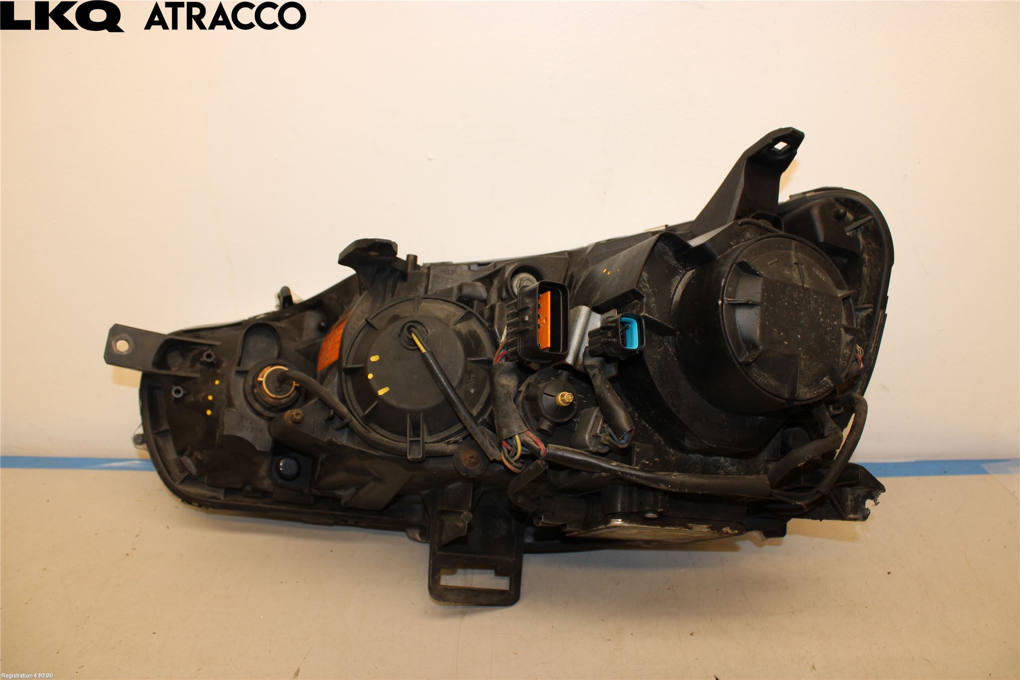 Mitsubishi OUTLANDER 07-12 Frontlykt Høyre