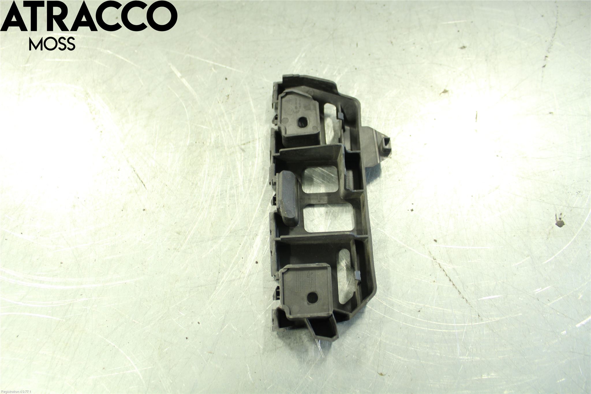 Porsche CAYENNE 03- Støtfanger Bak Feste