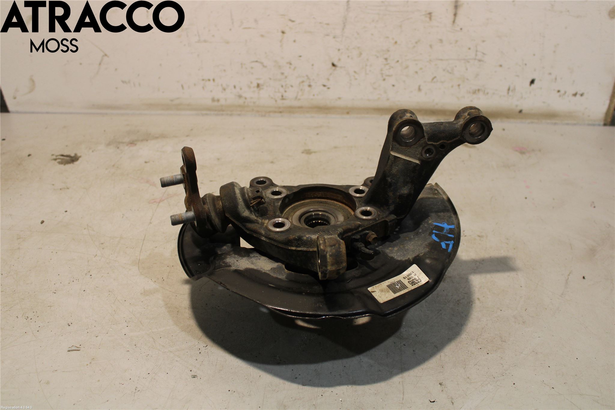 Toyota AURIS 13-19 Spindel Hf